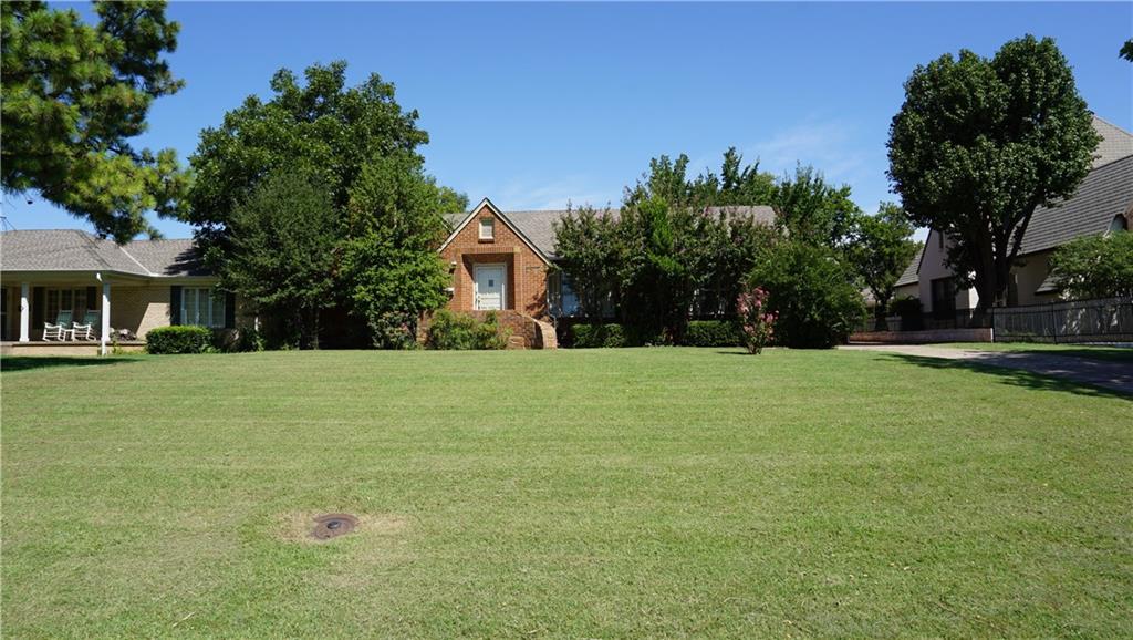 Photo of 1127 Glenwood Avenue, Nichols Hills, OK 73116