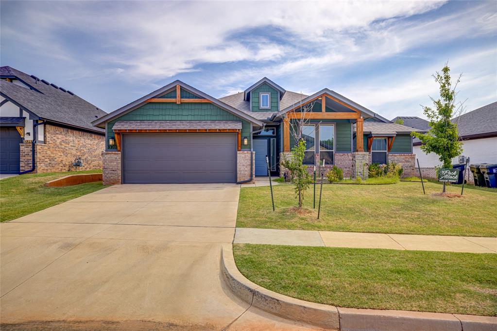Photo of 3911 Black Mesa Road, Norman, OK 73071