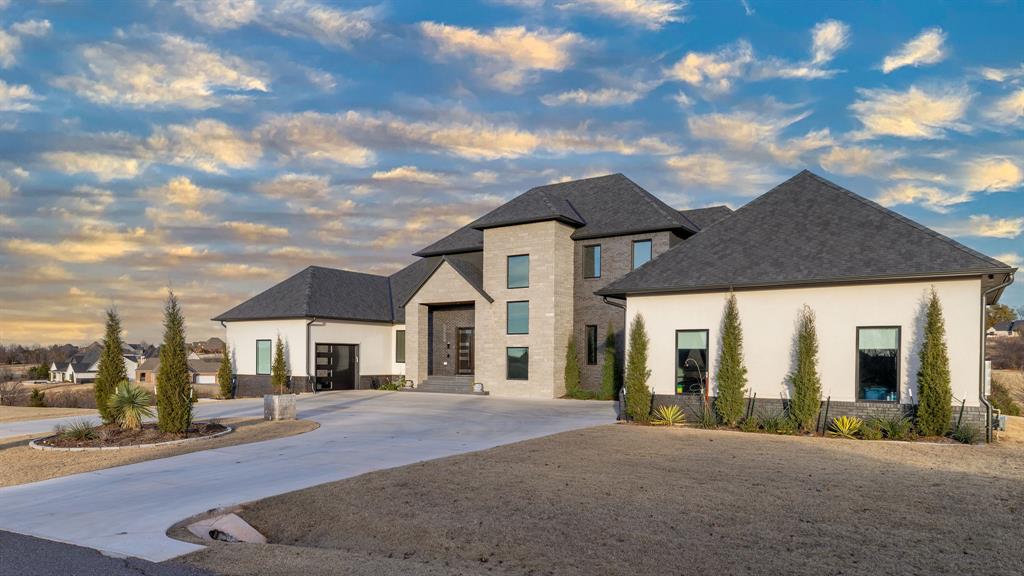 Photo of 5660 Tina Drive, Norman, OK 73072