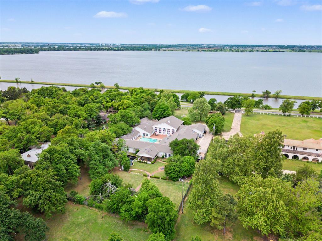 Photo of 2550 E Overholser Drive, Oklahoma City, OK 73127