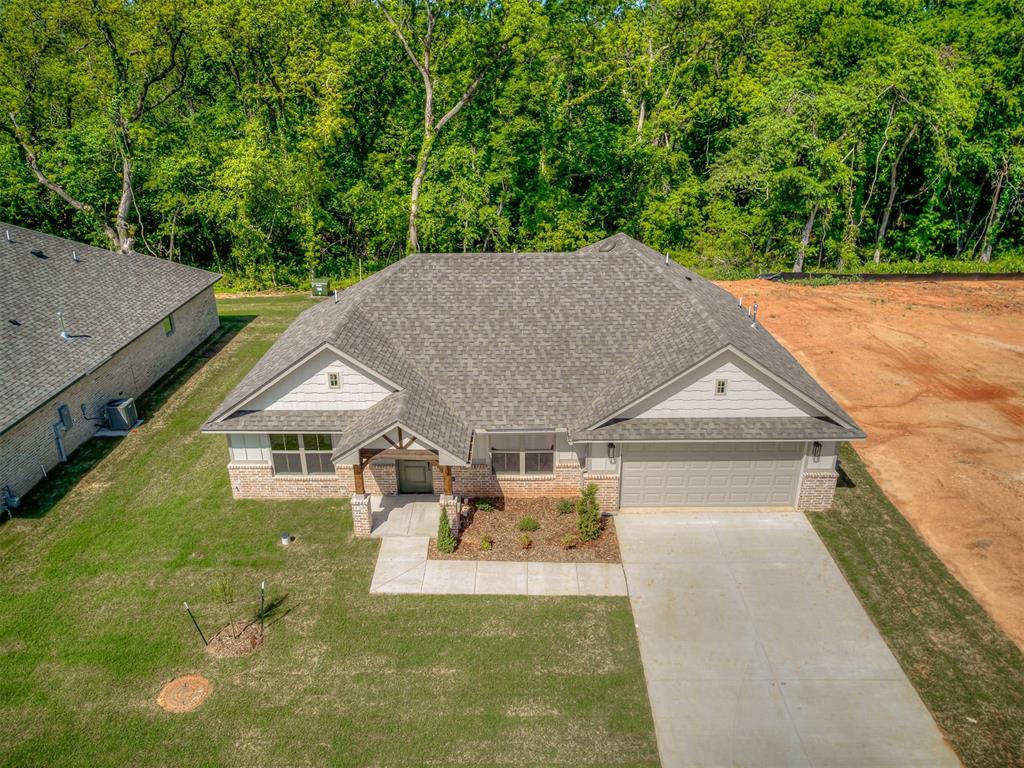 Photo of 120 Mountain Laurel Way, Noble, OK 73068