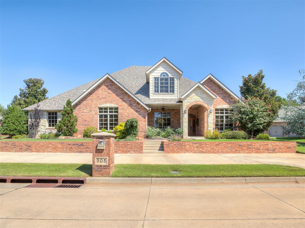 Photo of 905 Stone Creek Boulevard, Yukon, OK 73099