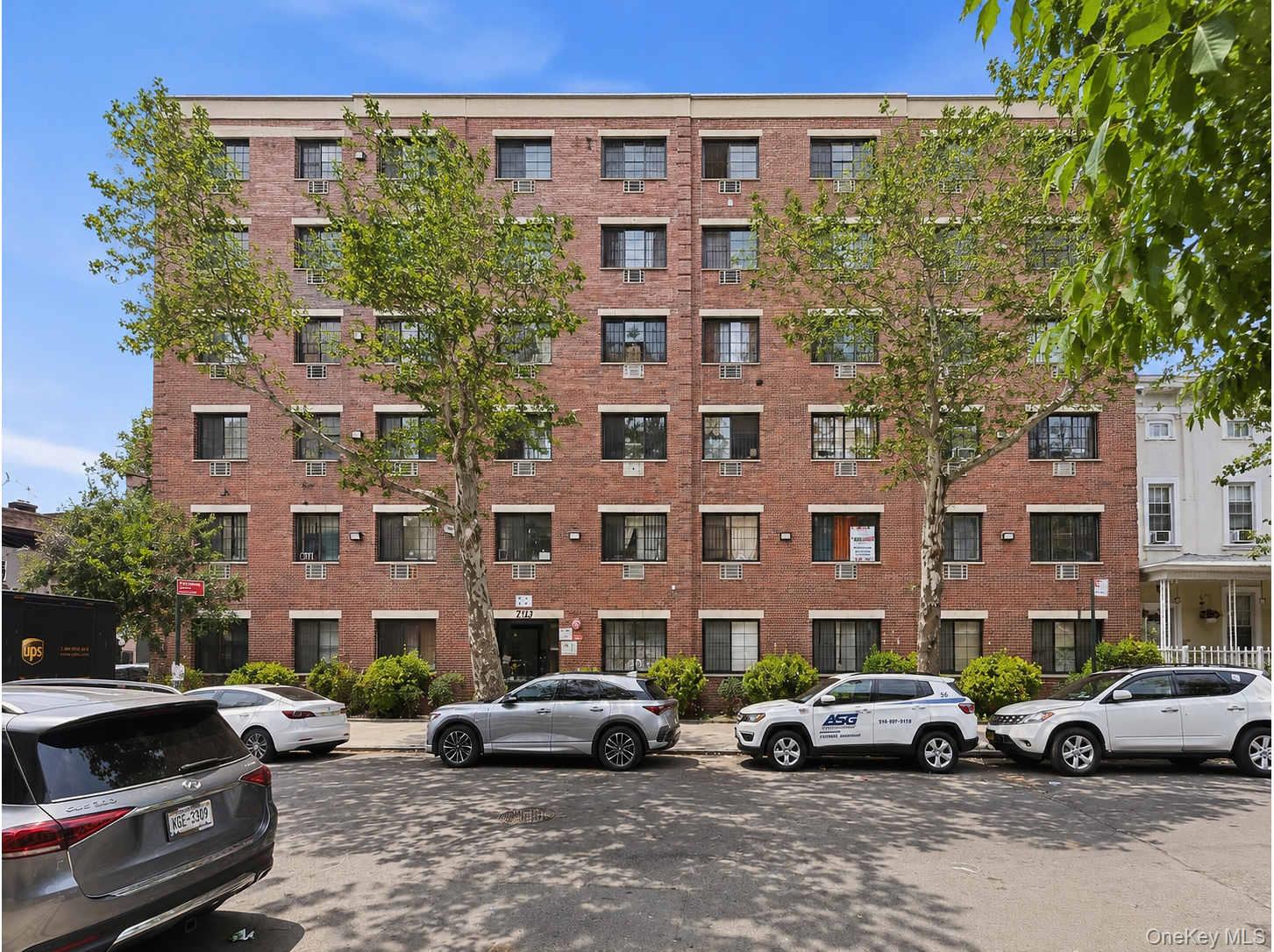Photo of 3961 Carpenter Avenue, Bronx, NY 10466