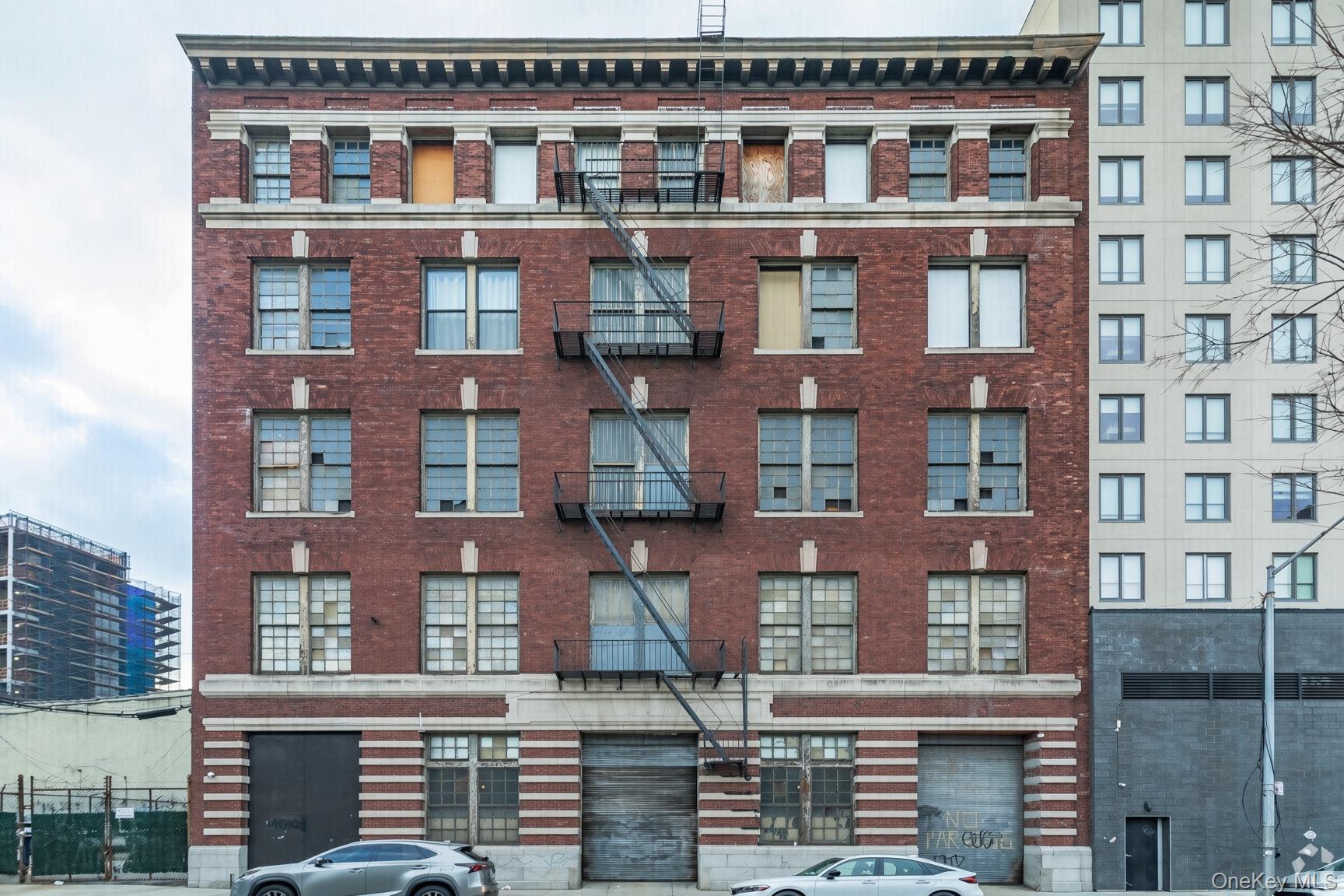 Photo of 5 Canal Place, Bronx, NY 10451