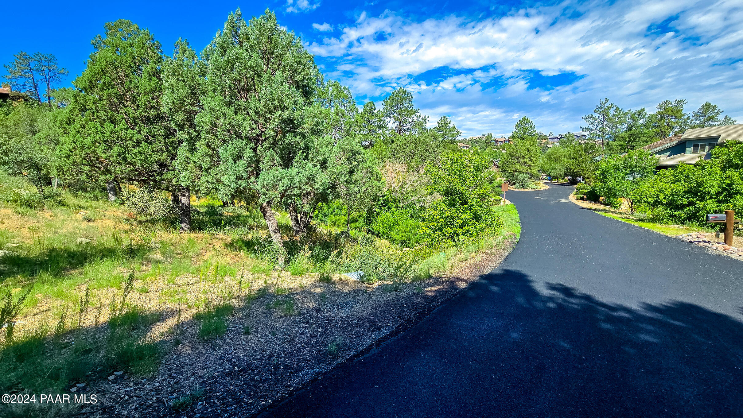 Photo of 740 Crosscreek Drive, Prescott, AZ 86303