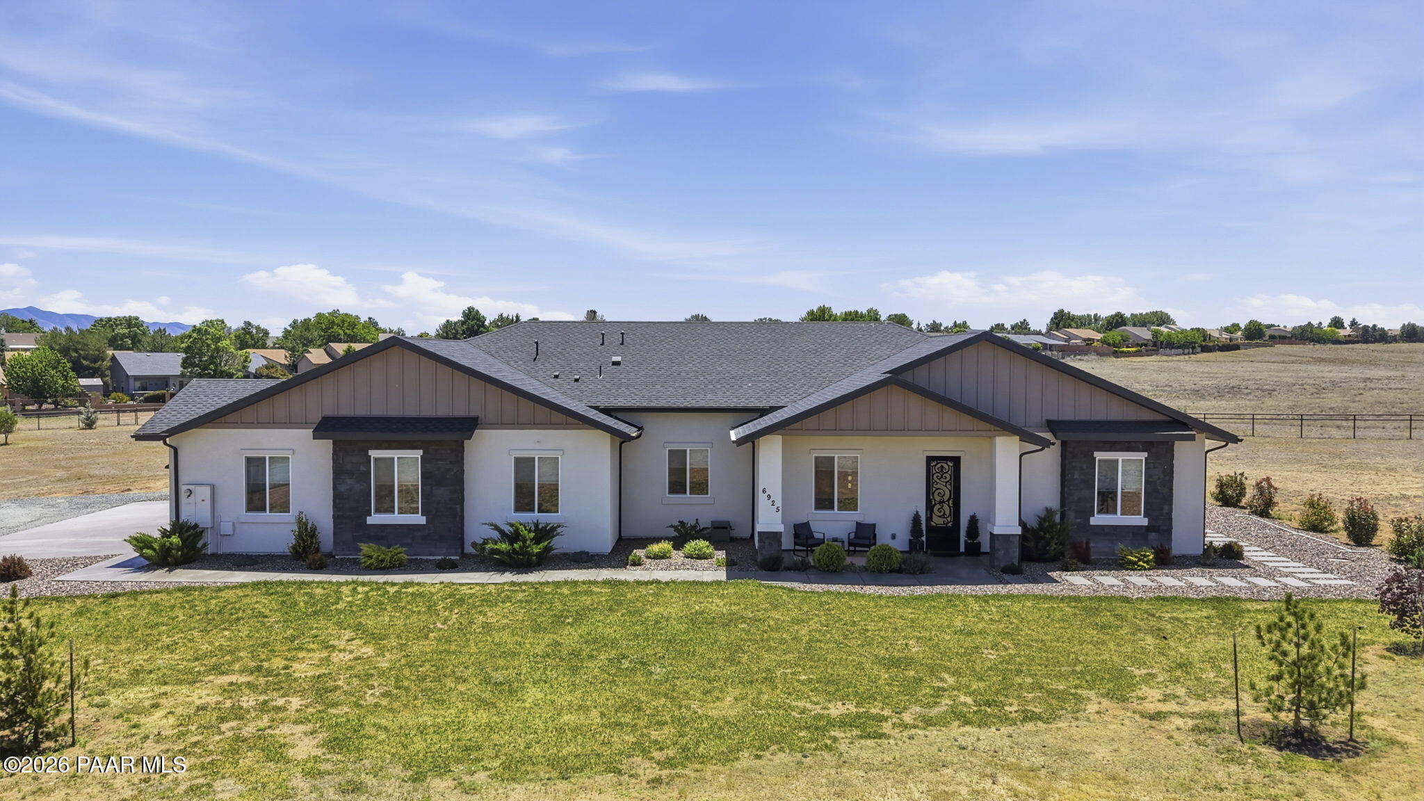 Photo of 6925 E Manzella Court, Prescott Valley, AZ 86315