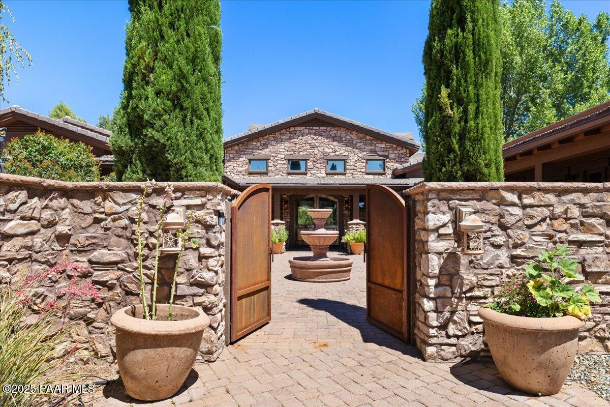 Photo of 15345 N Badlands Circle, Prescott, AZ 86305