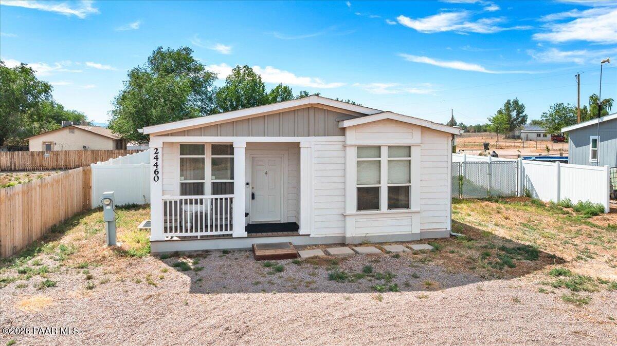 Photo of 24460 N Marblehead Avenue, Paulden, AZ 86334