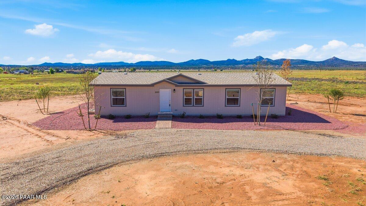 Photo of 3223 W Rainbow Sunset Avenue, Paulden, AZ 86334