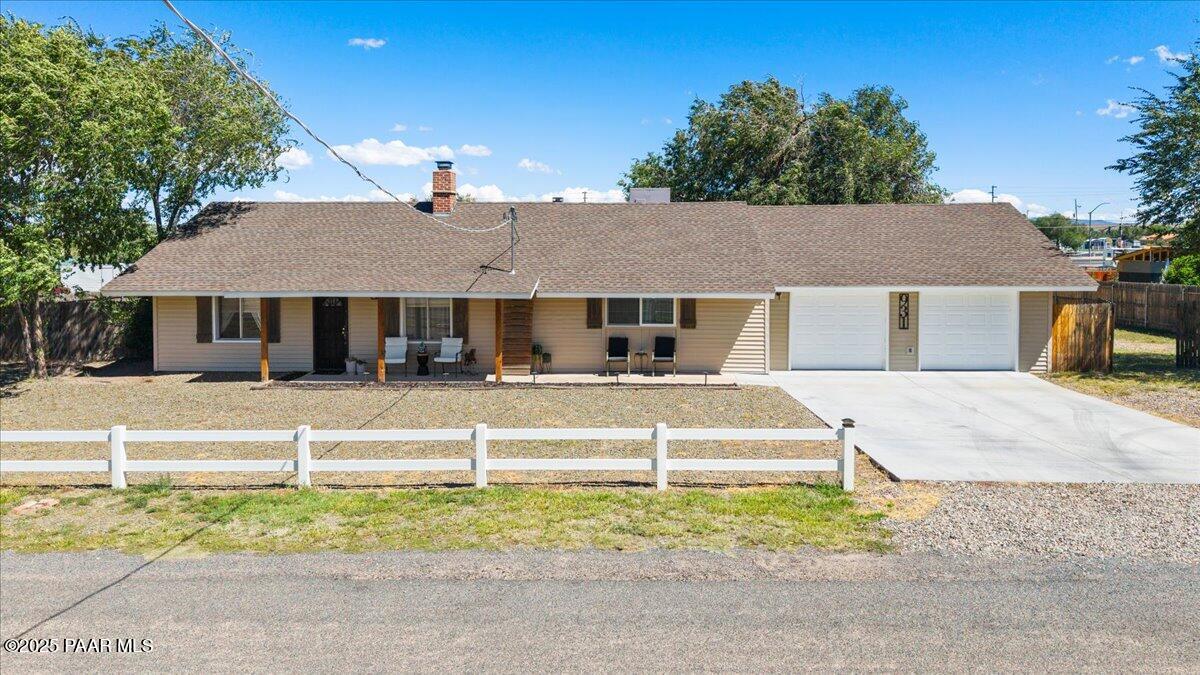 Photo of 931 E Damion Loop, Chino Valley, AZ 86323