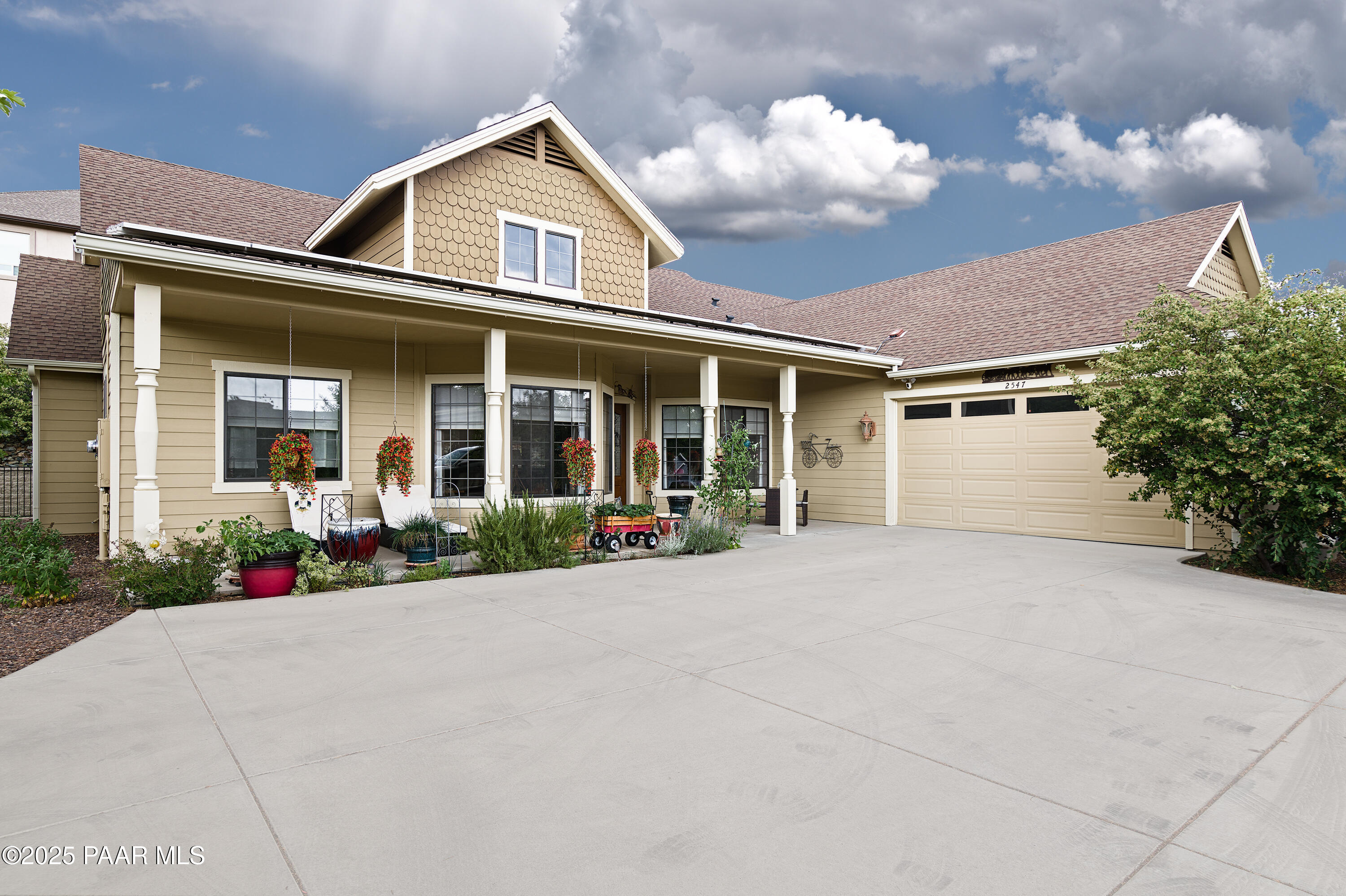 Photo of 2547 Golden Bear Drive, Prescott, AZ 86301