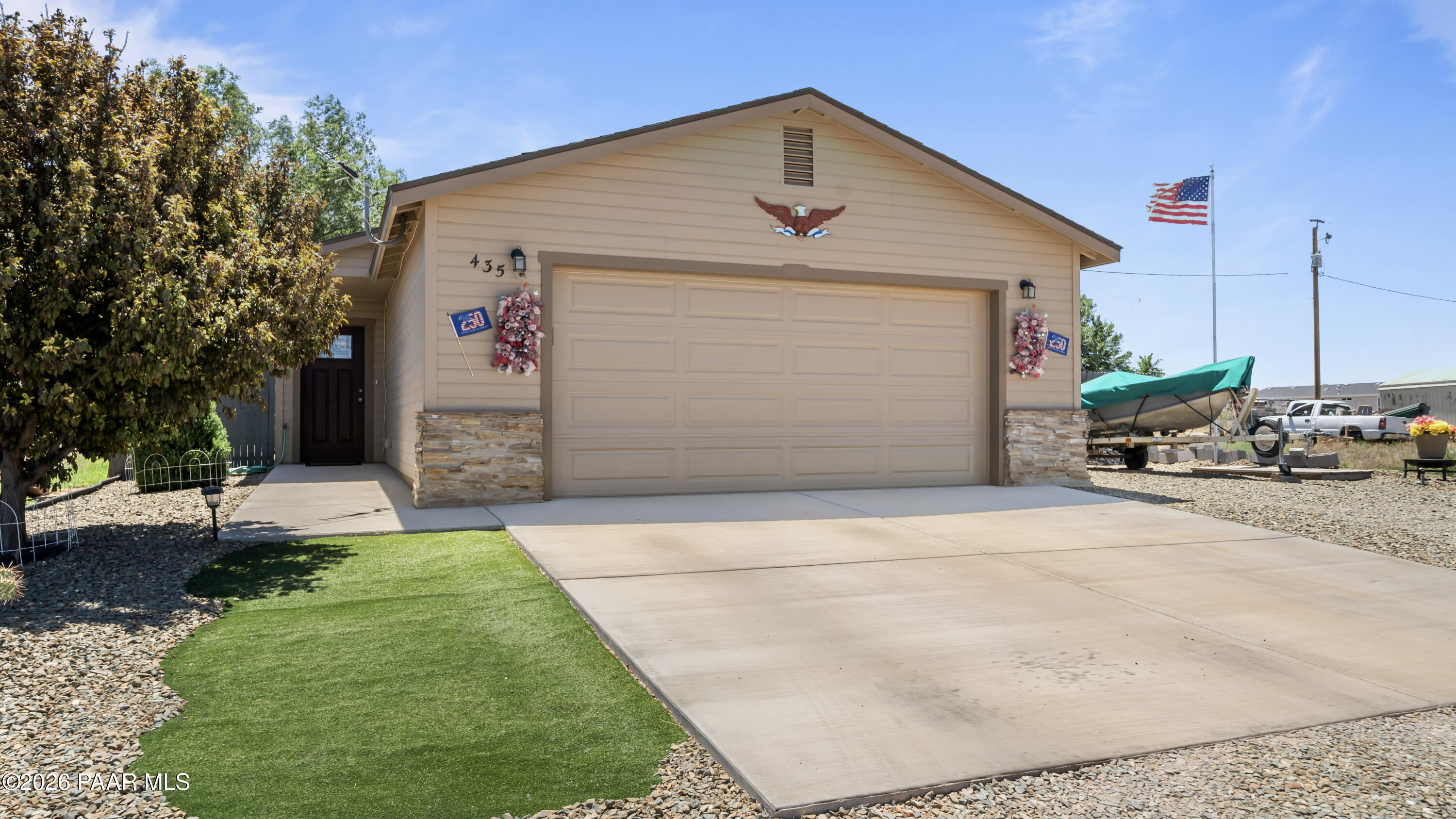 Photo of 435 W Rome Way, Paulden, AZ 86334