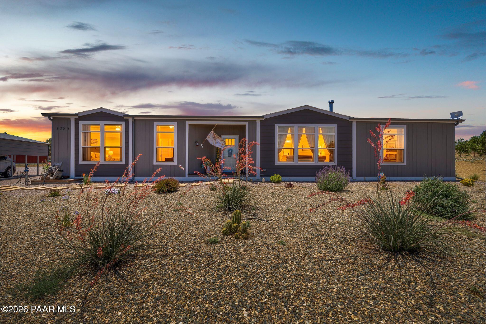 Photo of 1285 W Kings Court, Paulden, AZ 86334