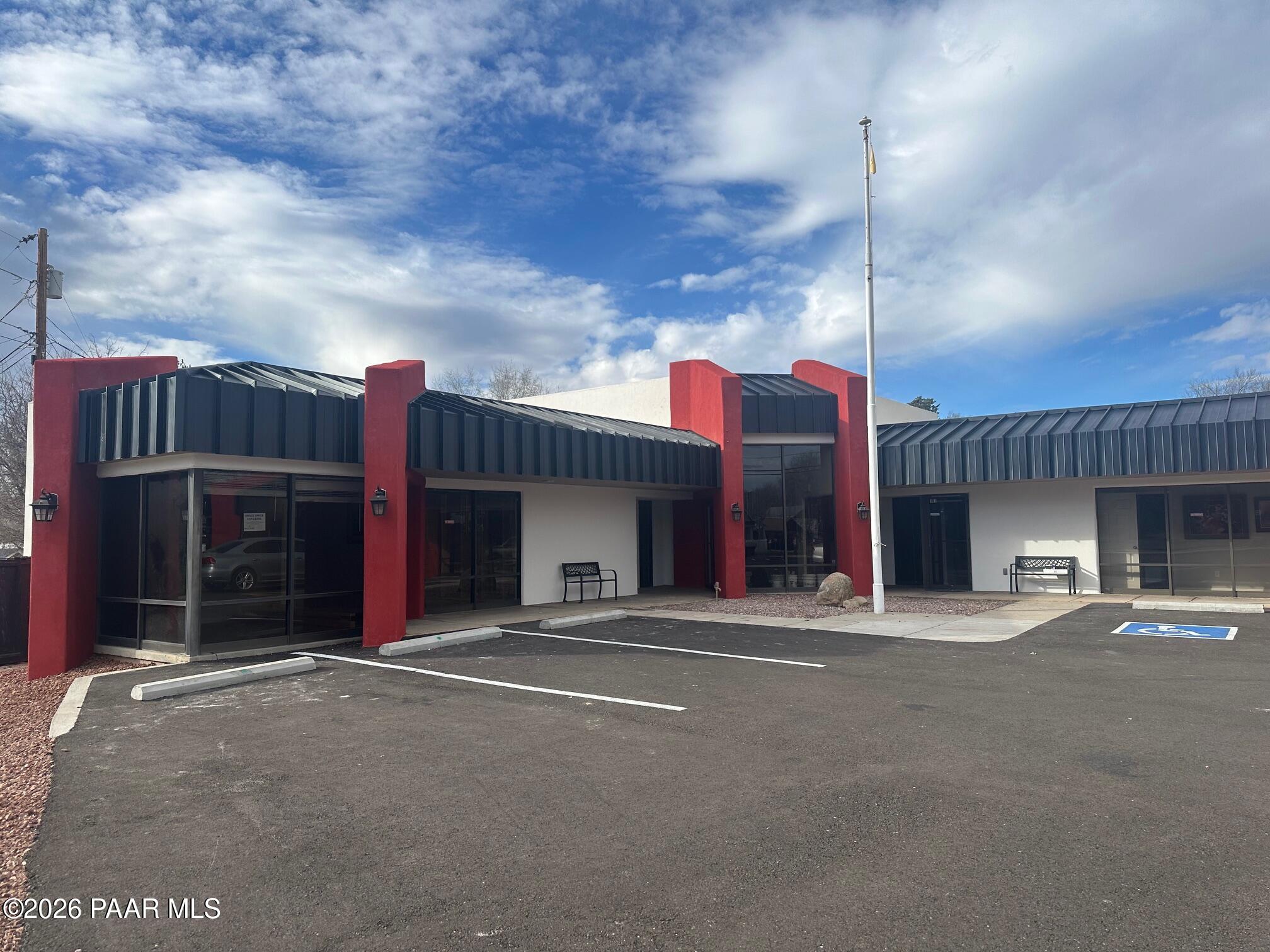 Photo of 637 W Hillside Avenue, Prescott, AZ 86301