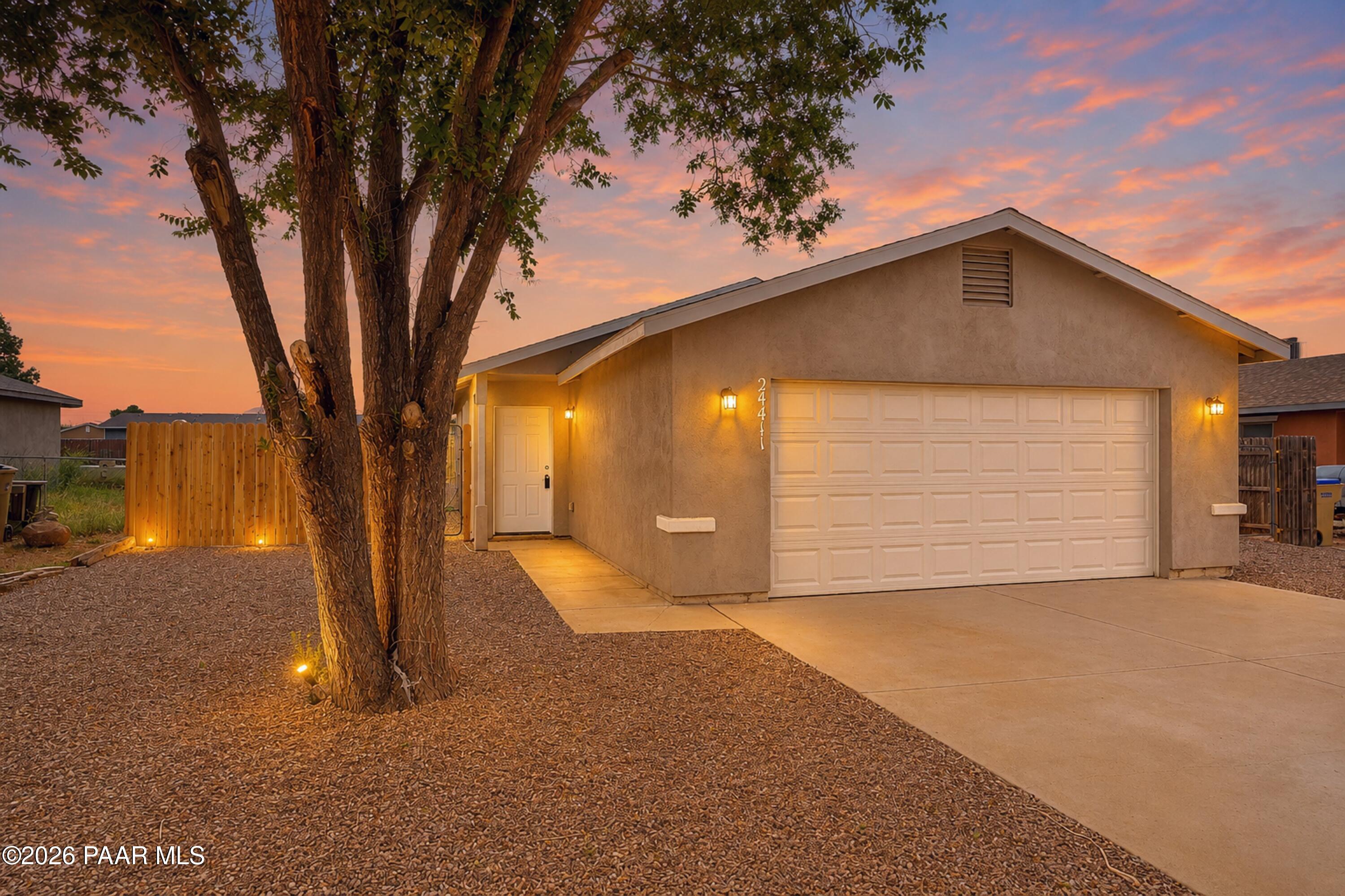 Photo of 24411 N Diamond Head Avenue, Paulden, AZ 86334