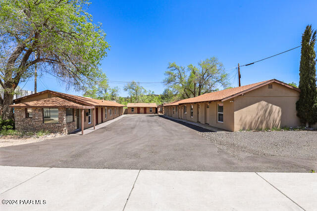 Photo of 805 White Spar Road, Prescott, AZ 86303