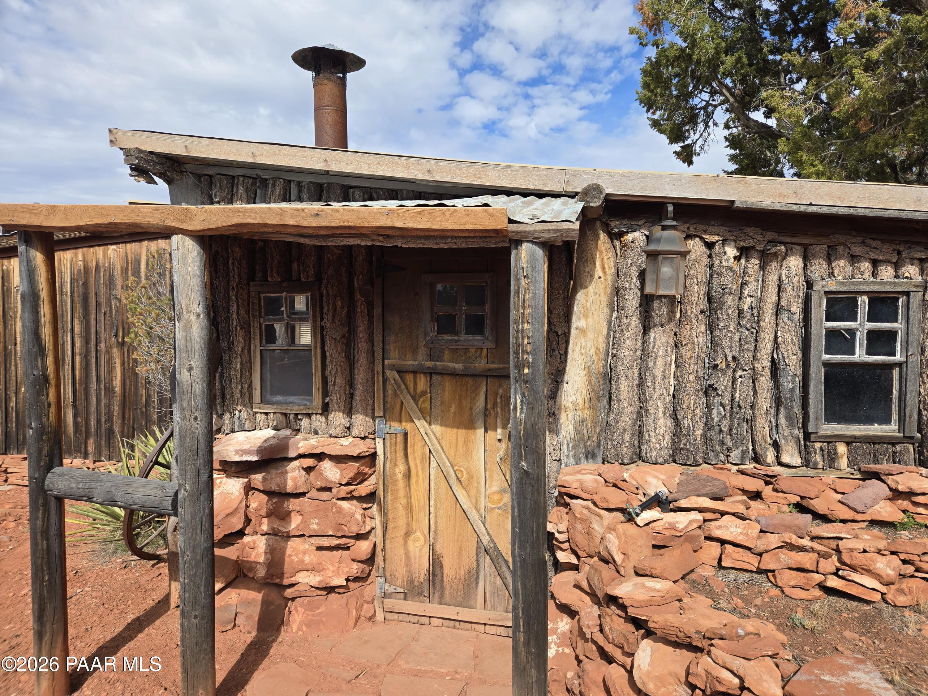 Photo of 38125 N Snake Road, Ash Fork, AZ 86320