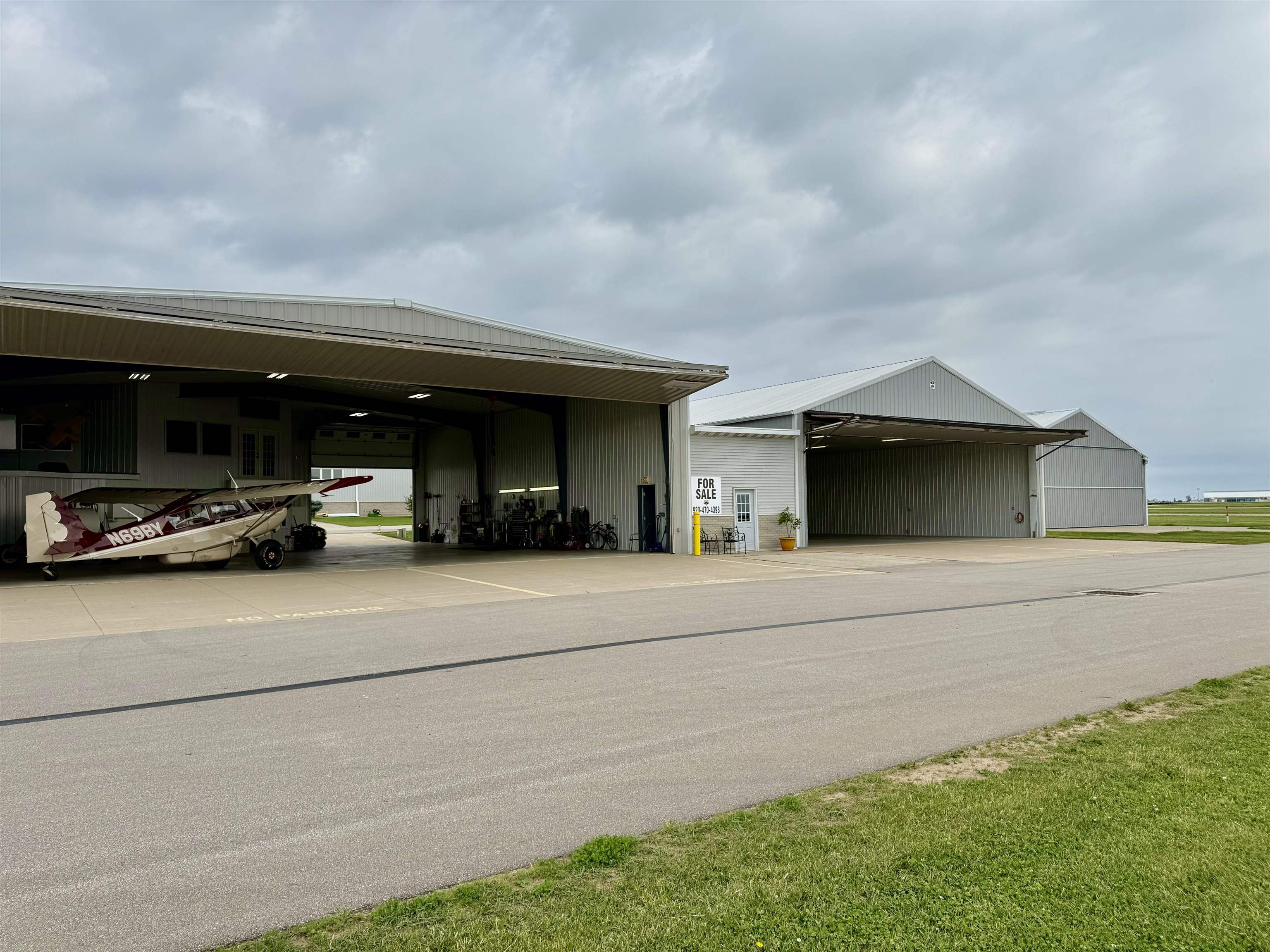 Photo of W6530 PATHFINDER Drive, APPLETON, WI 54914