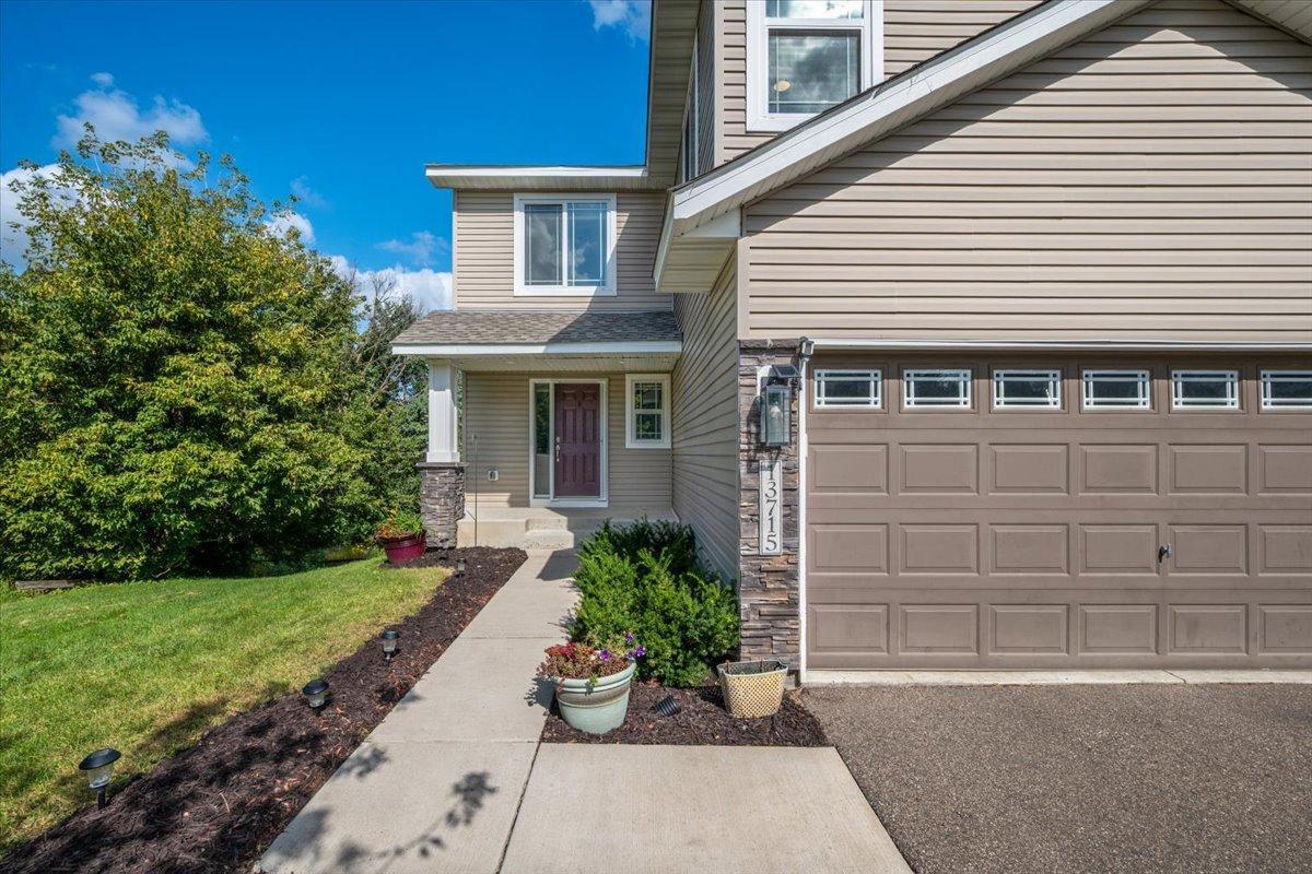Photo of 13715 Grafton Court, Apple Valley, MN 55124