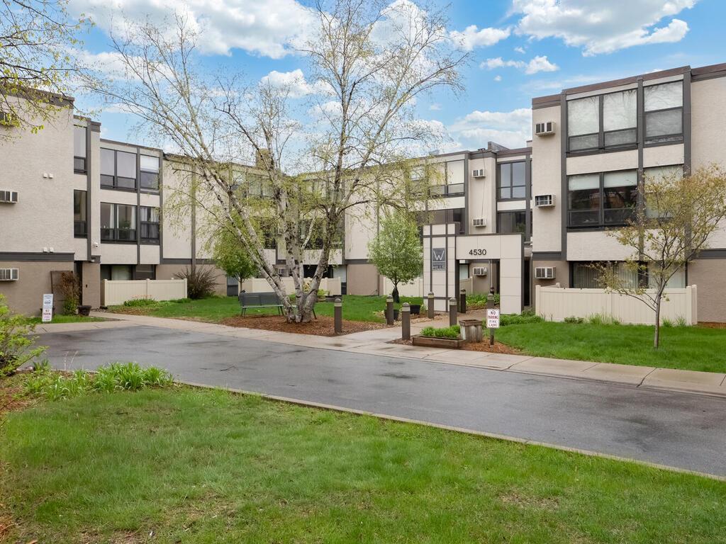 Photo of 4530 Park Commons Drive, Saint Louis Park, MN 55416