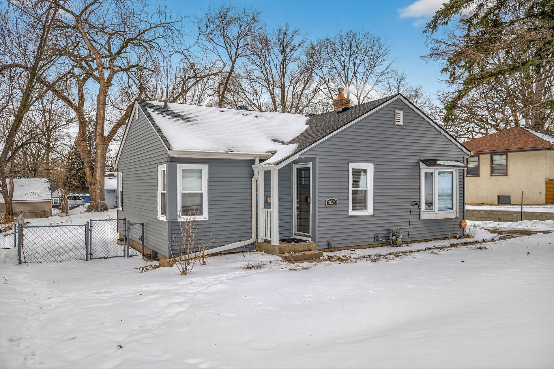 Photo of 4630 7th Street NE, Columbia Heights, MN 55421