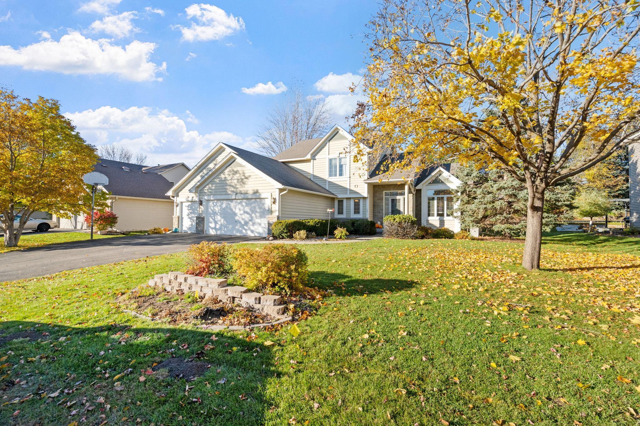 Photo of 14115 Foxtail Lane, Apple Valley, MN 55124