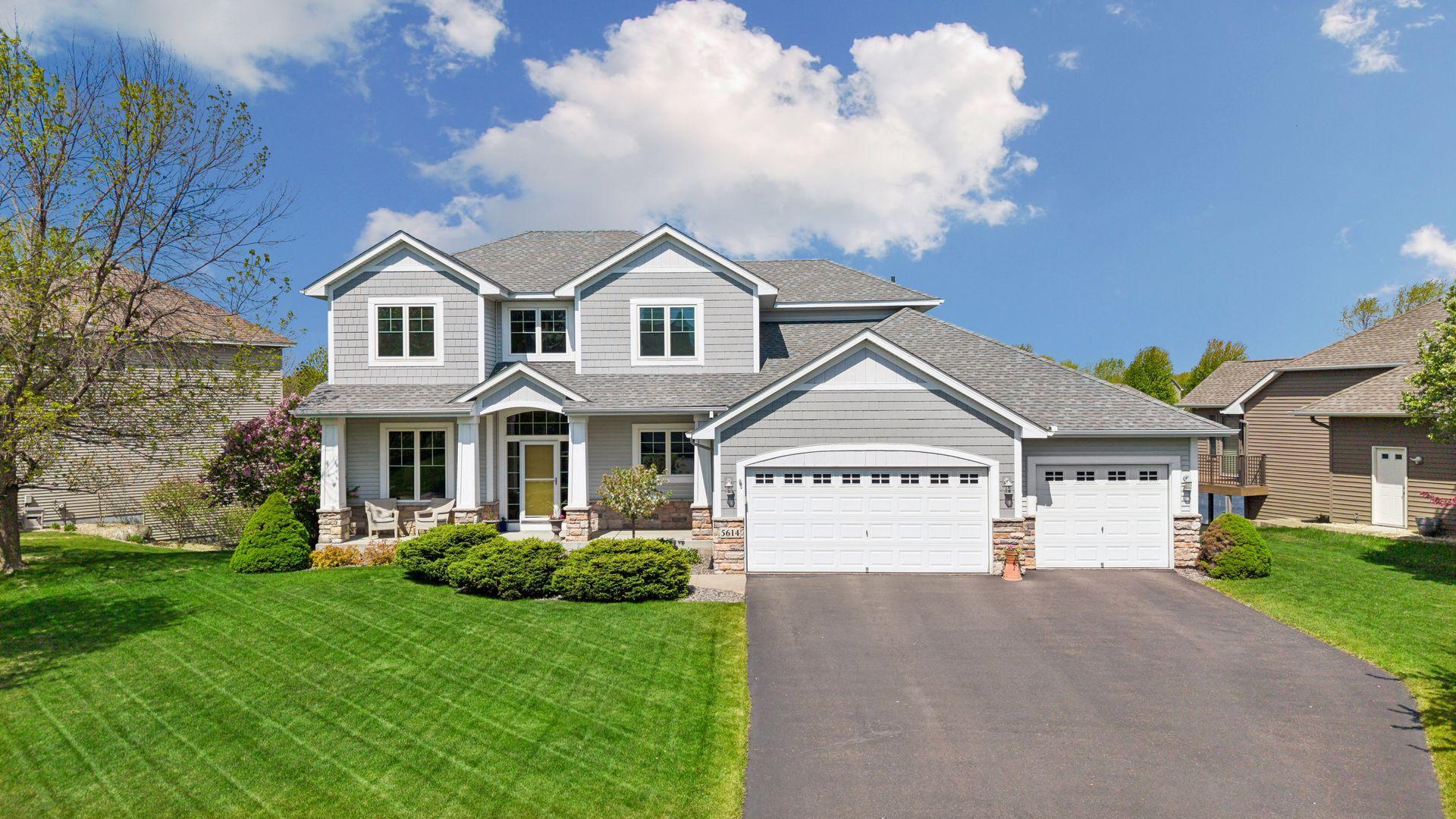 Photo of 5614 105th Avenue N, Brooklyn Park, MN 55443