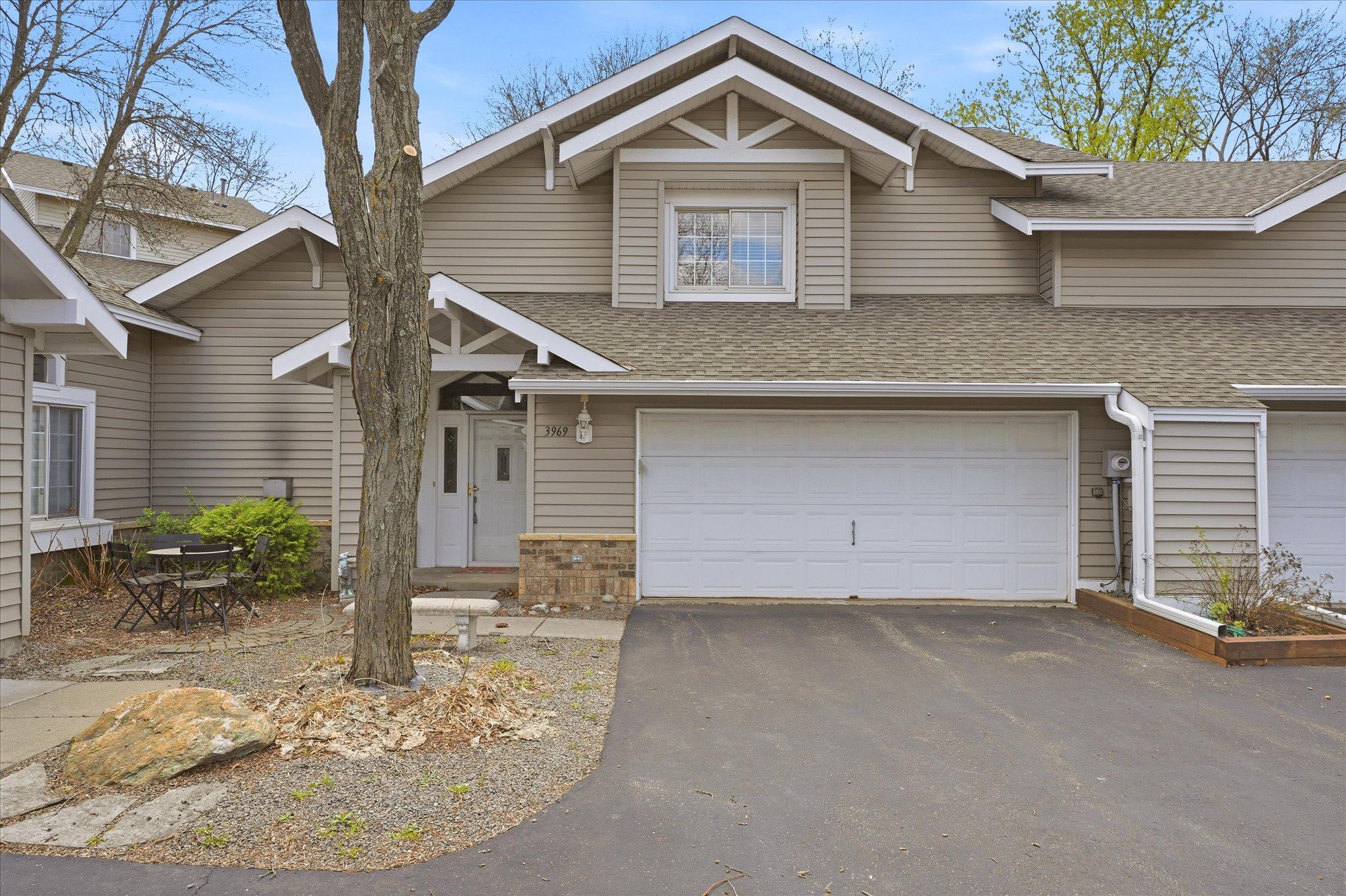 Photo of 3969 Niagara Lane N, Plymouth, MN 55446