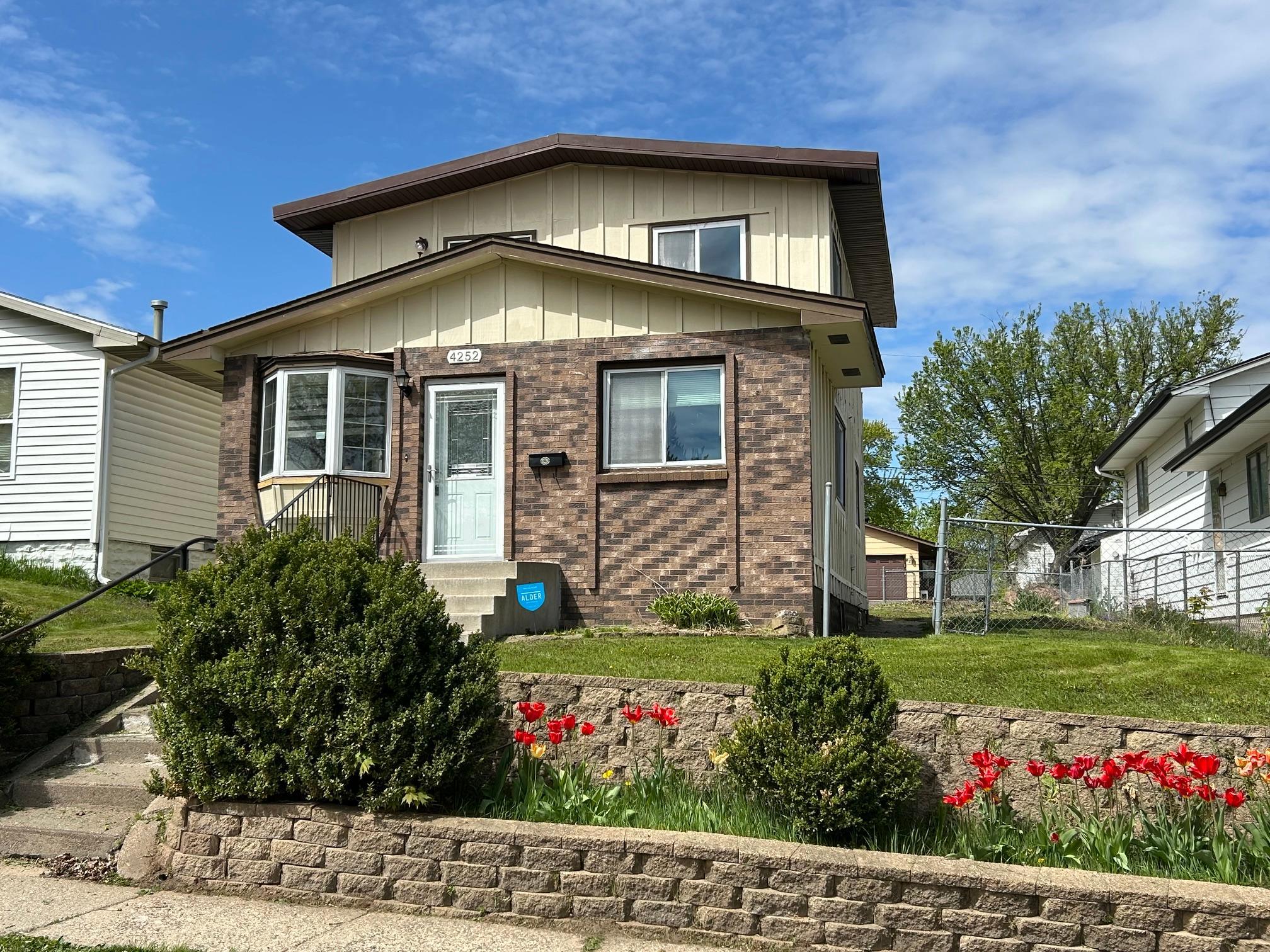 Photo of 4252 Monroe Street NE, Columbia Heights, MN 55421