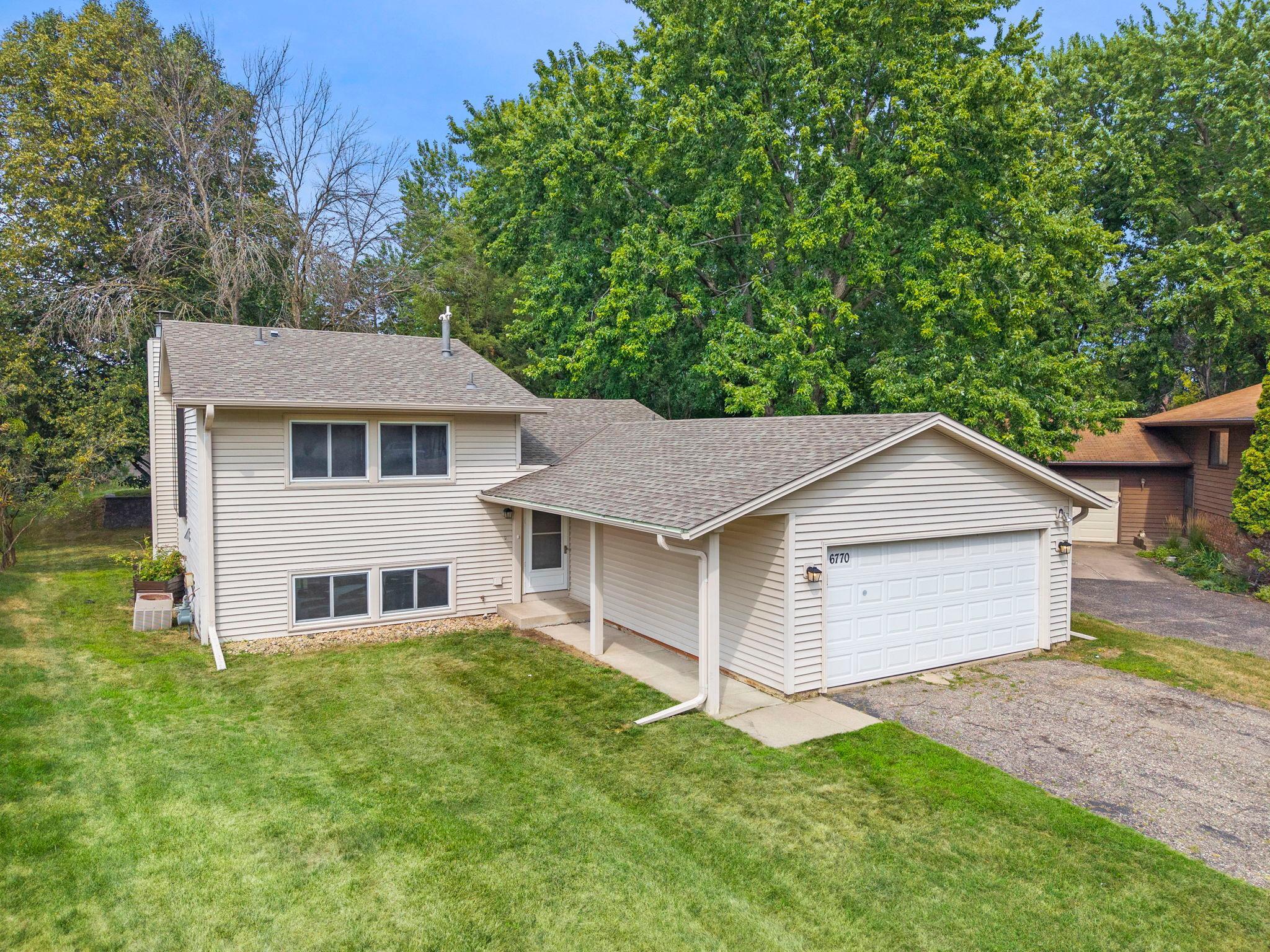Photo of 6770 Woodhill Trail, Eden Prairie, MN 55346
