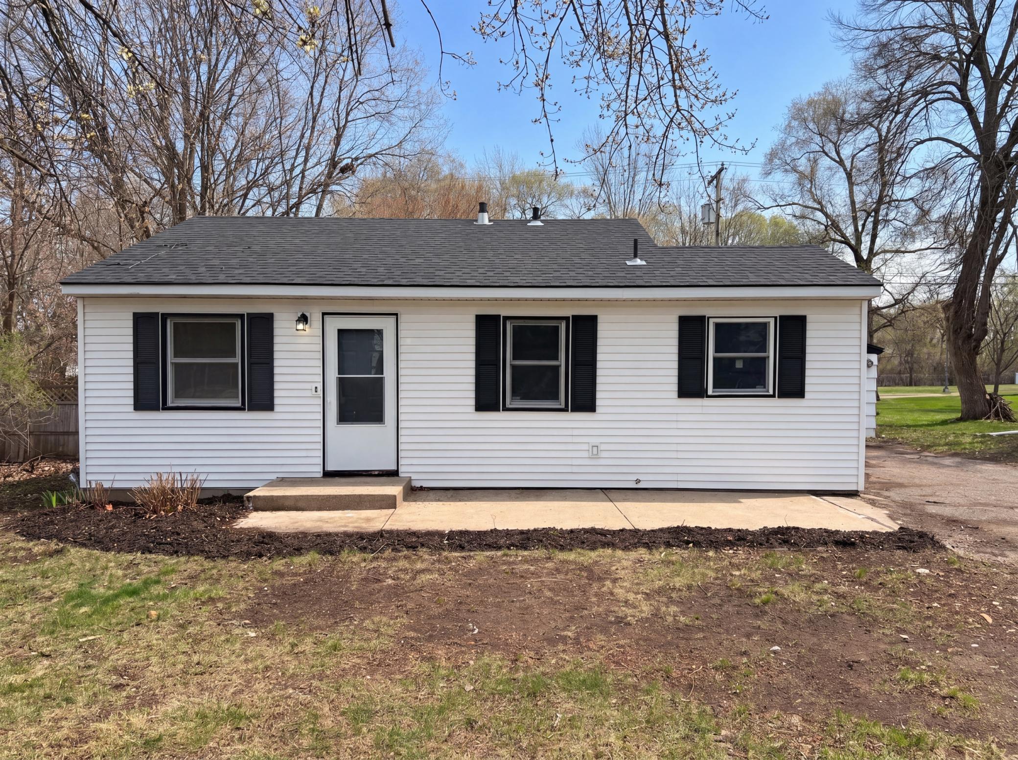 Photo of 6907 52nd Avenue N, Crystal, MN 55428