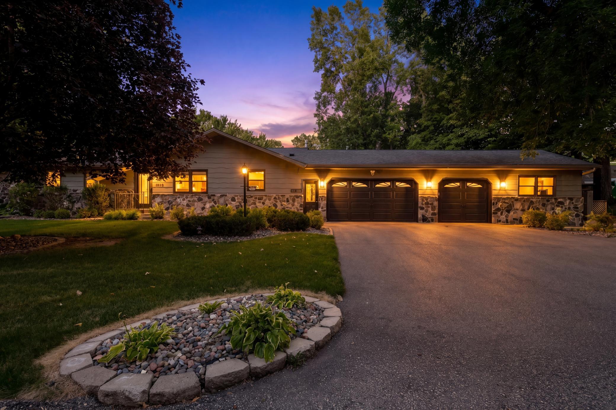 Photo of 6835 Rosemary Road, Eden Prairie, MN 55346