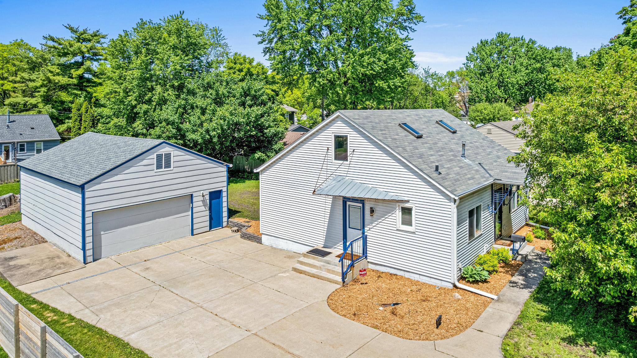 Photo of 3372 Texas Avenue S, Saint Louis Park, MN 55426