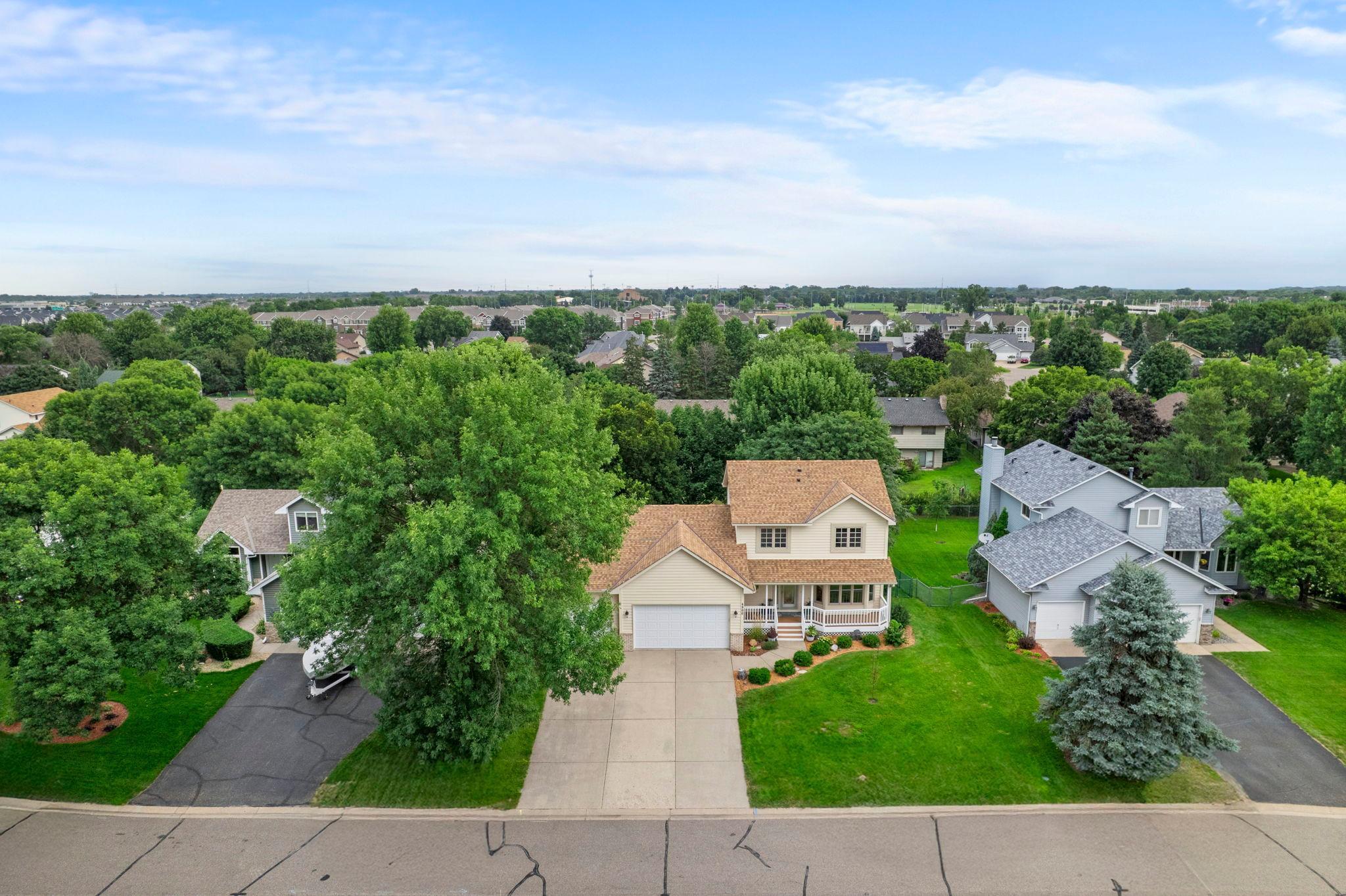 Photo of 4900 91st Crescent N, Brooklyn Park, MN 55443