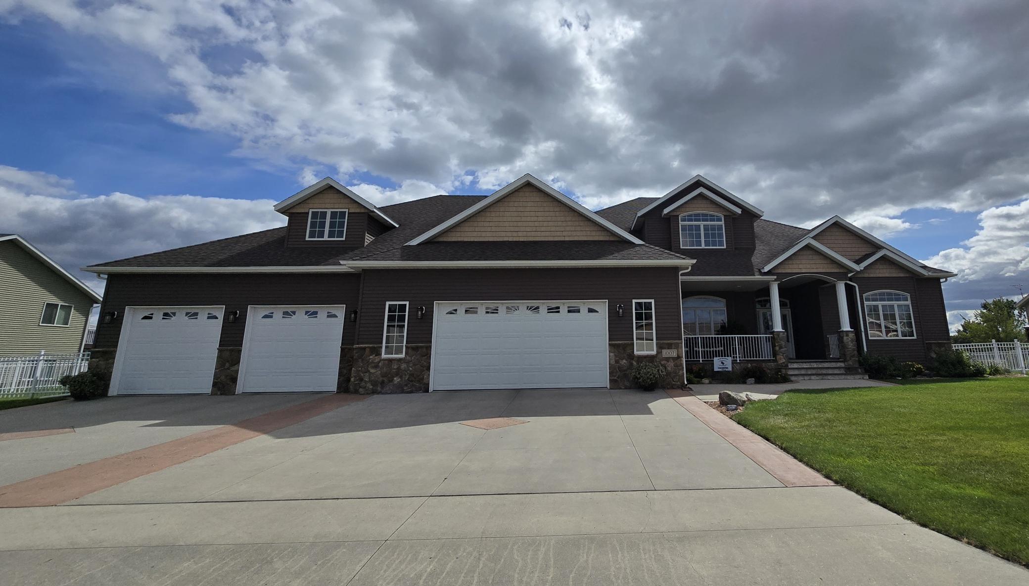 Photo of 1007 6th Avenue NE, Dilworth, MN 56529