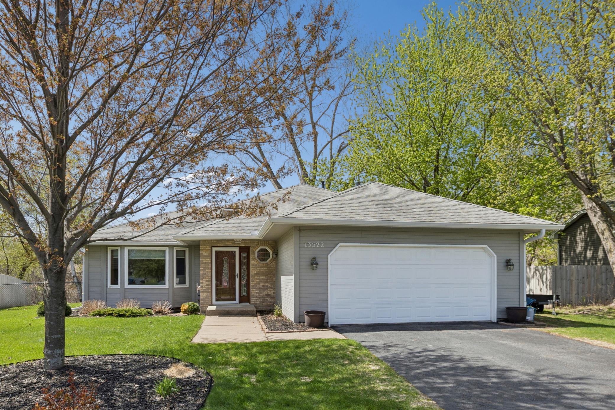 Photo of 13522 Xavis St NW, Andover, MN 55304