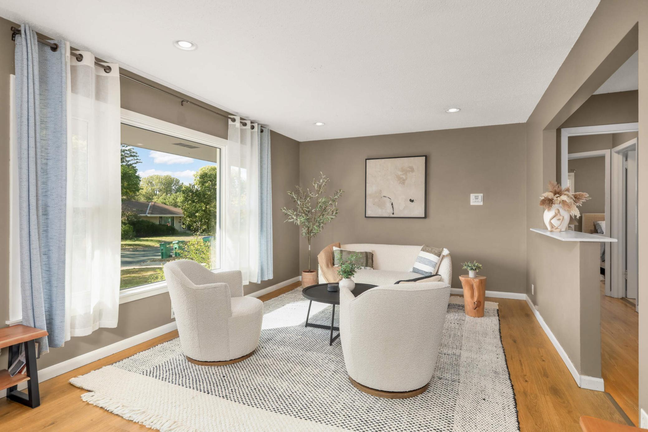 Photo of 1611 Oregon Avenue S, Saint Louis Park, MN 55426