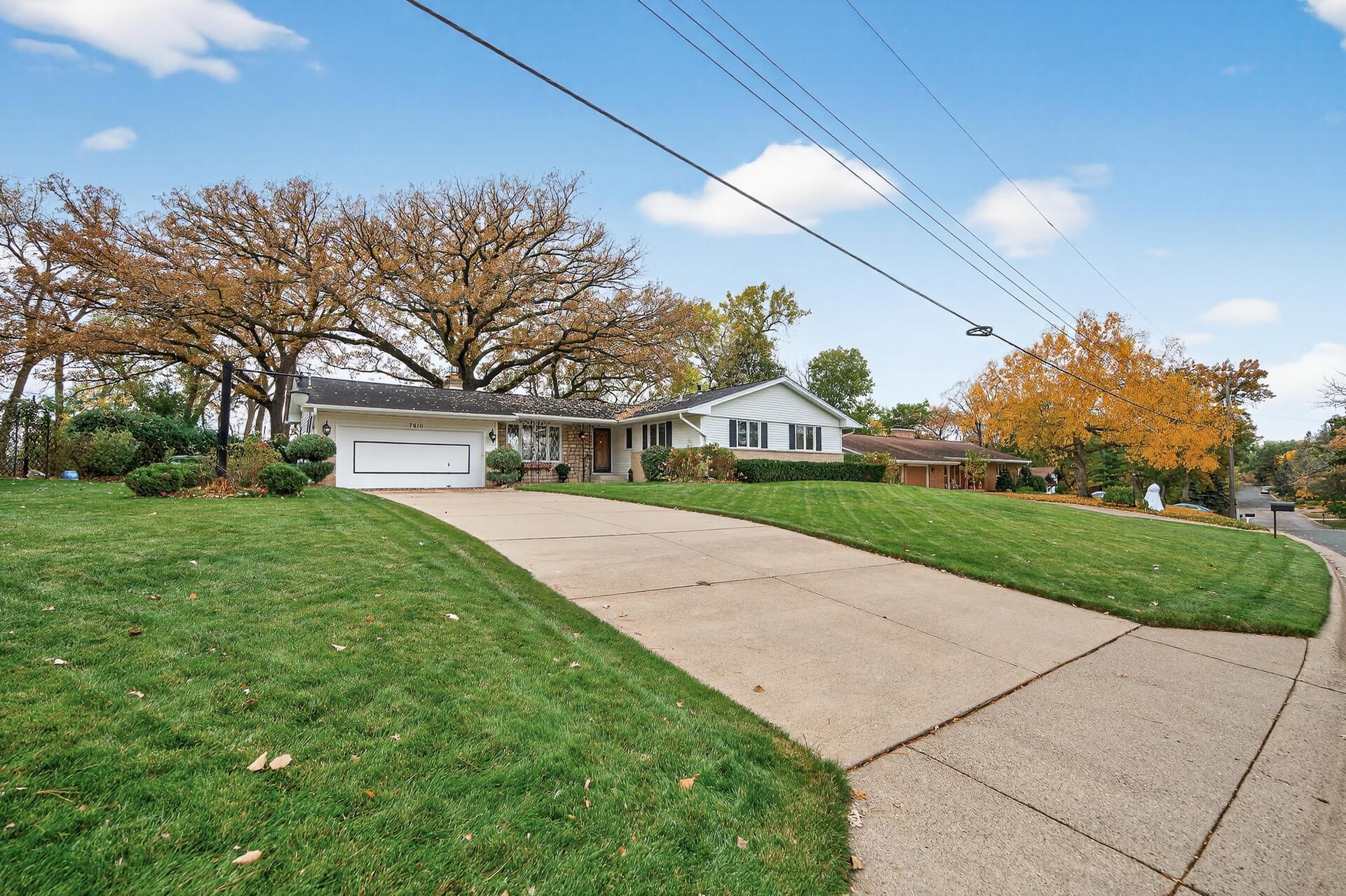 Photo of 7610 Alden Way NE, Fridley, MN 55432