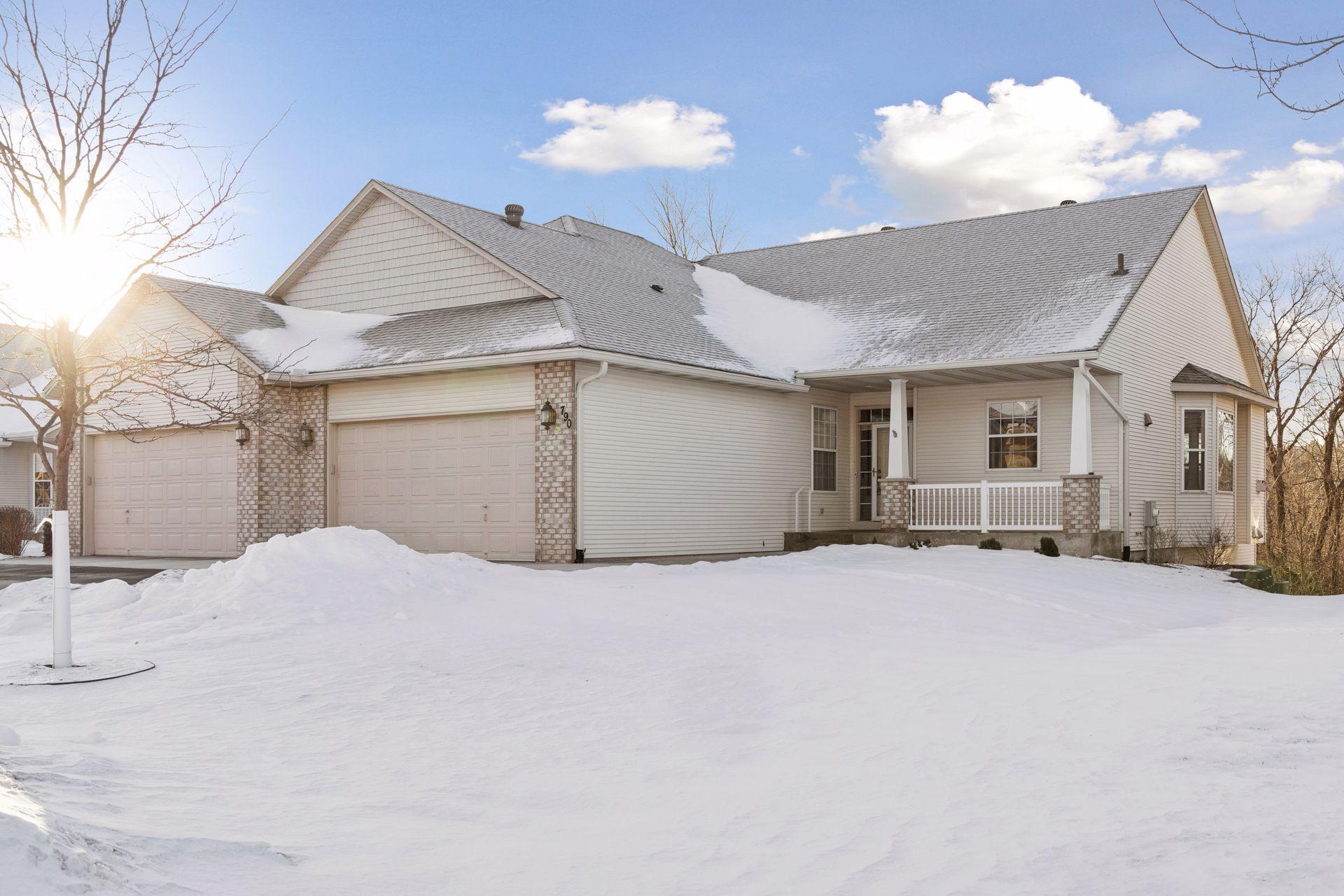 Photo of 790 Woodduck Drive, Woodbury, MN 55125