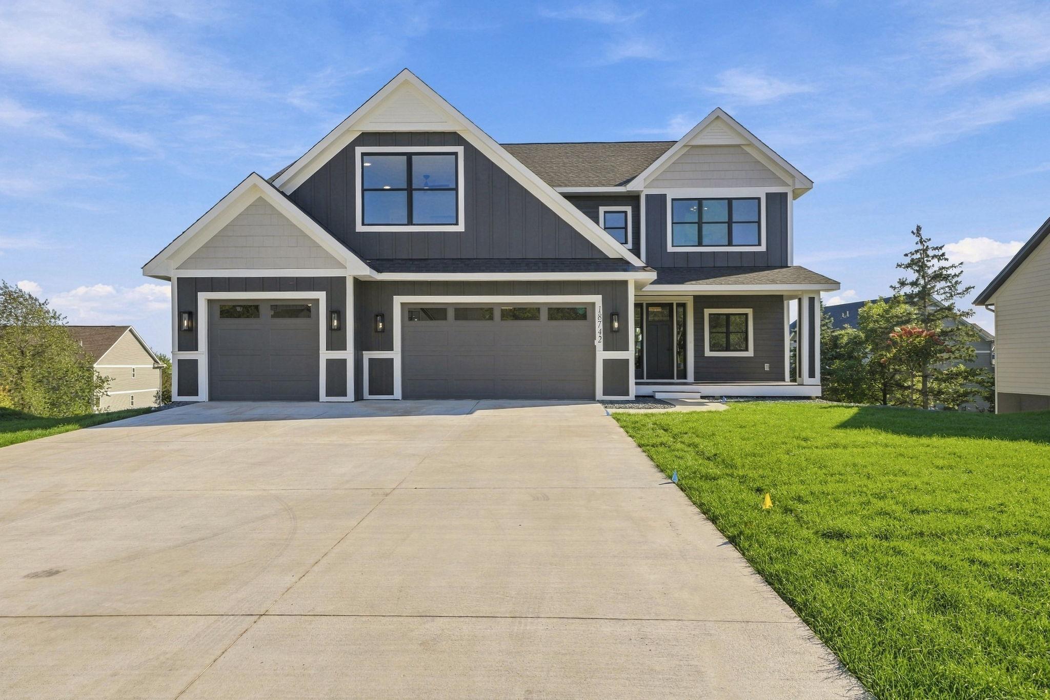 Photo of 18742 Jarosite Court, Lakeville, MN 55044