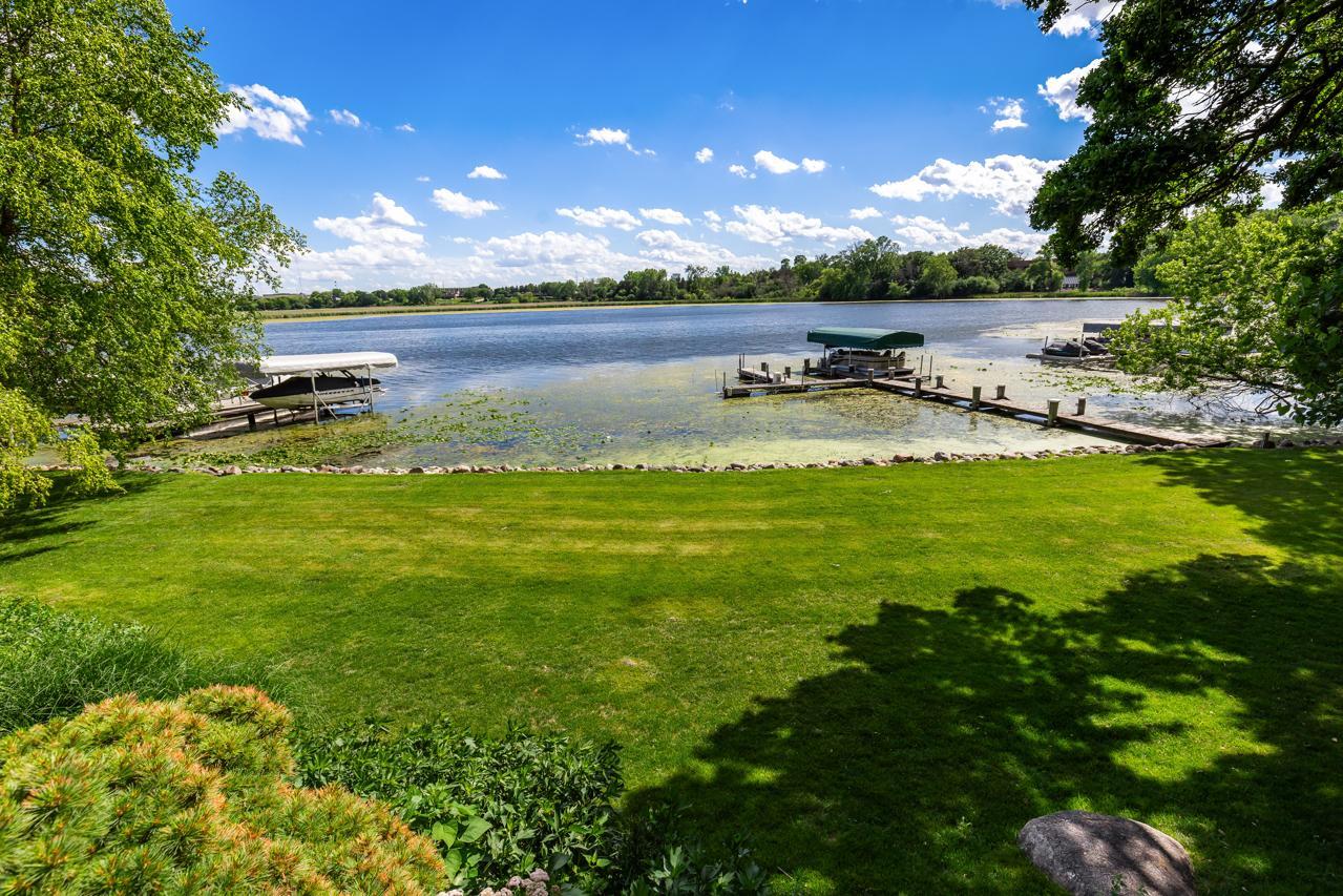 Photo of 7011 Willow Creek Road, Eden Prairie, MN 55344