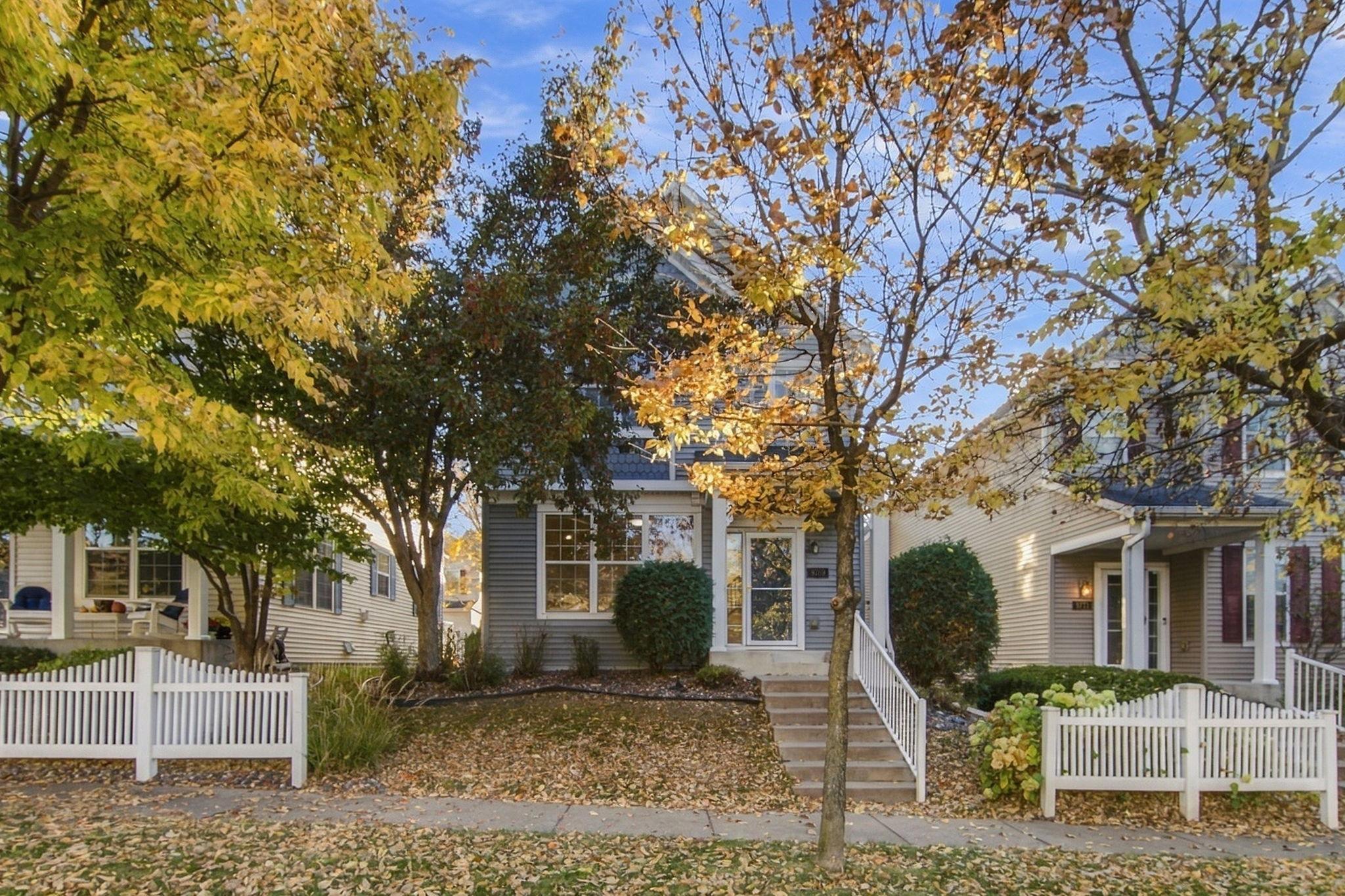 Photo of 9769 Gable Drive, Eden Prairie, MN 55347