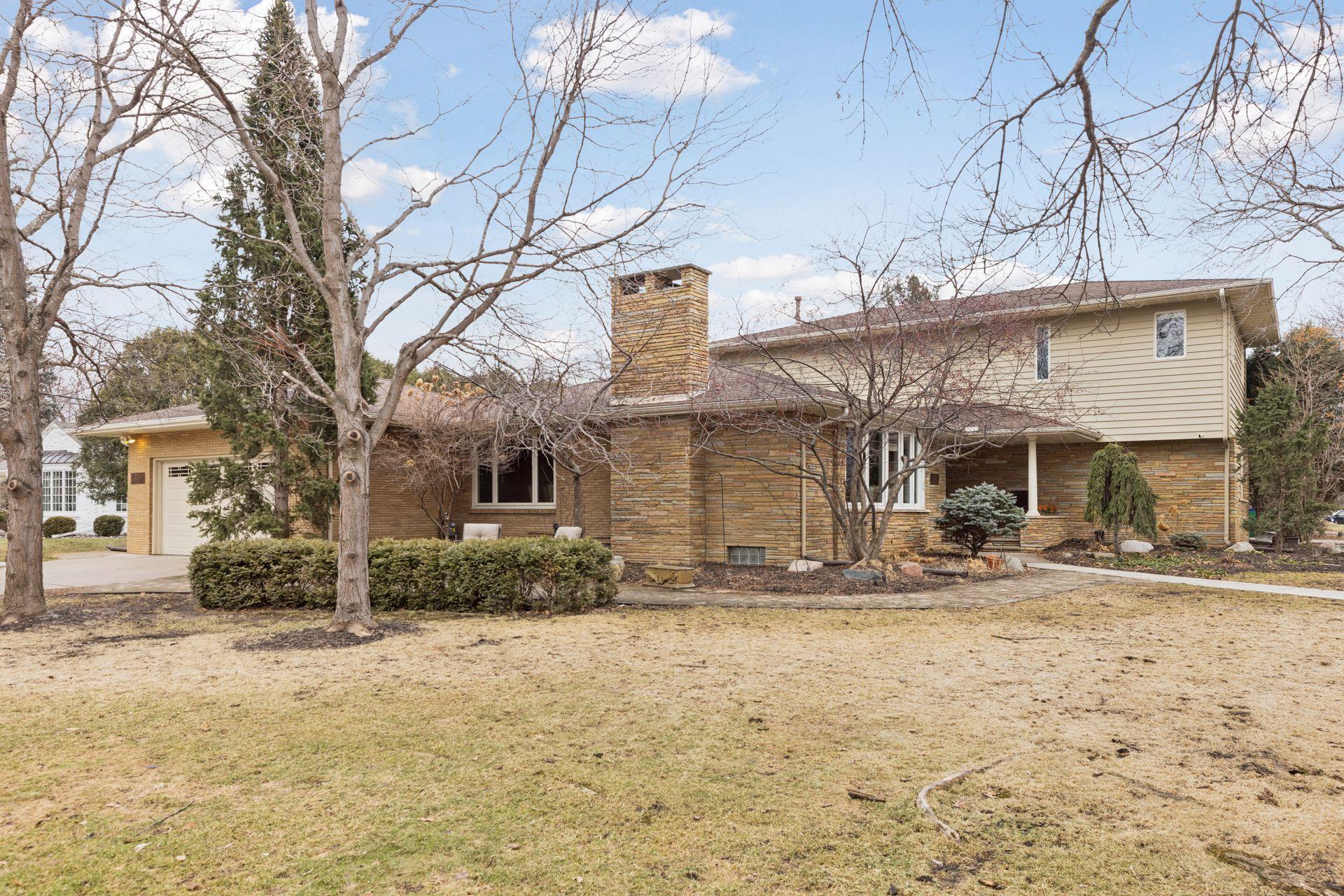 Photo of 4255 Basswood Road, Saint Louis Park, MN 55416