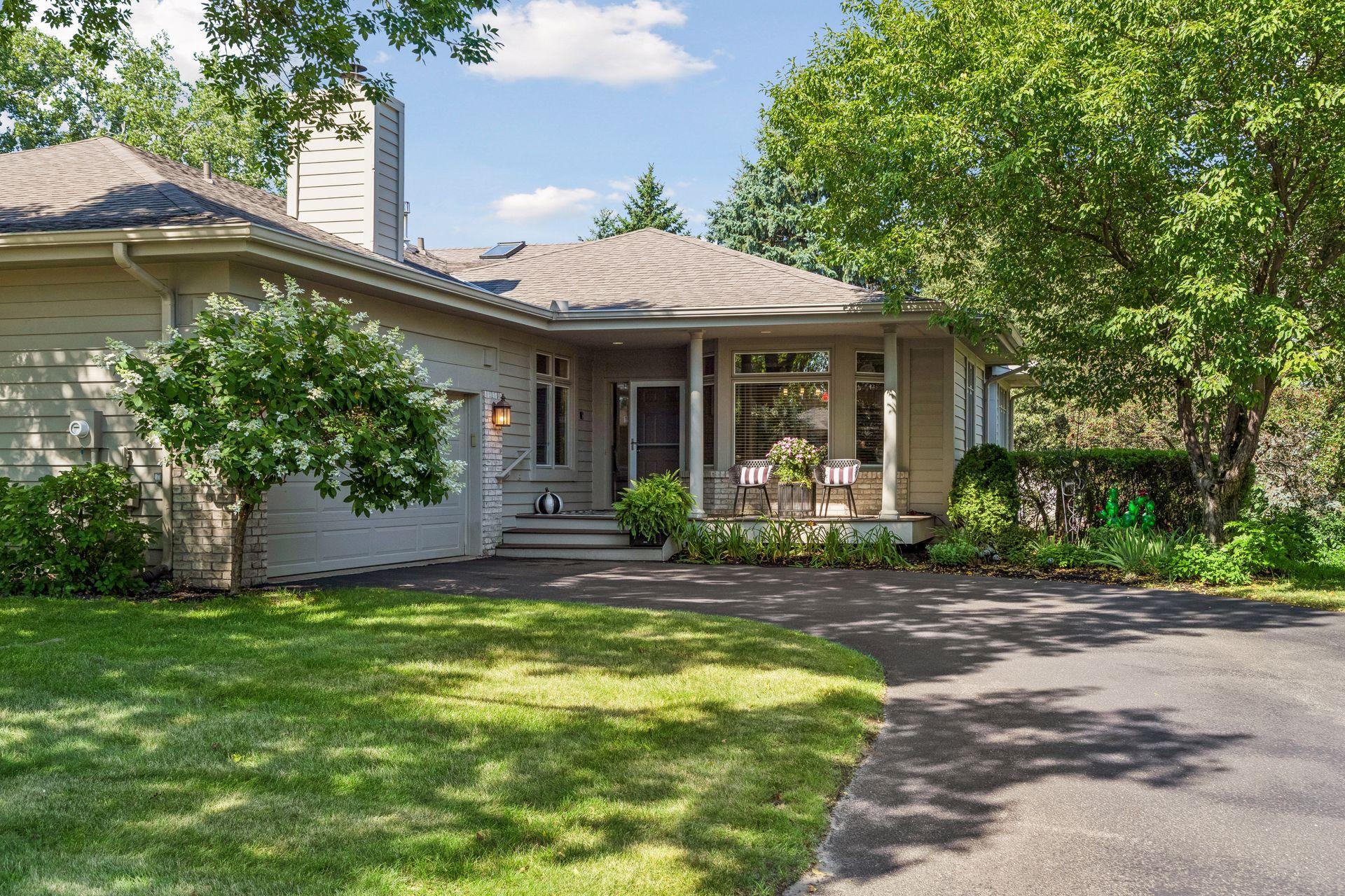 Photo of 8950 Hilloway Road, Eden Prairie, MN 55347