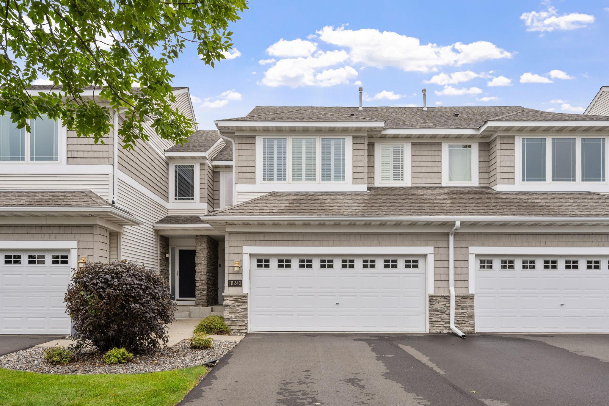 Photo of 16242 50th Avenue N, Plymouth, MN 55446