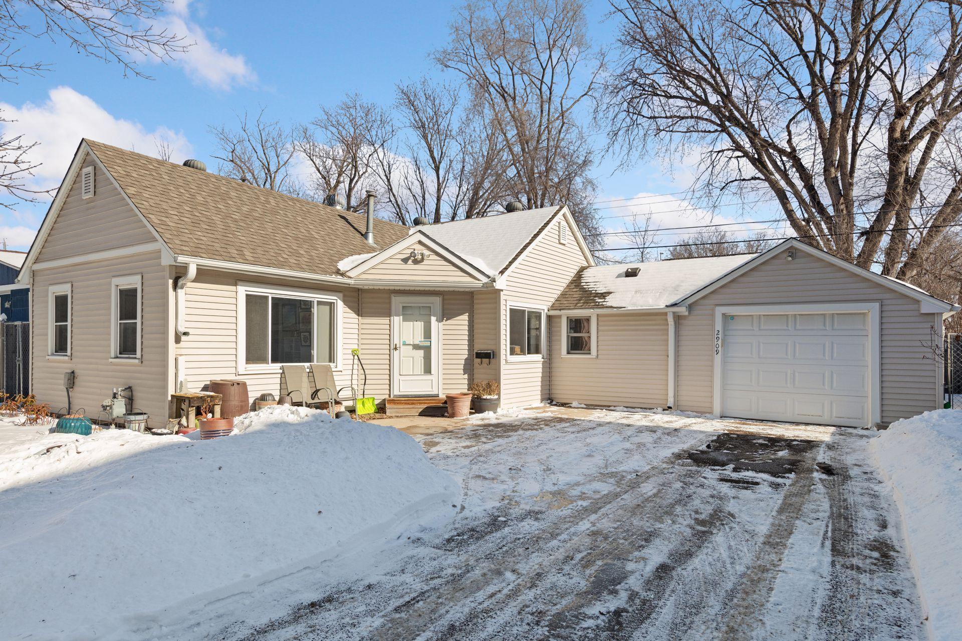 Photo of 2909 Maryland Avenue S, Saint Louis Park, MN 55426