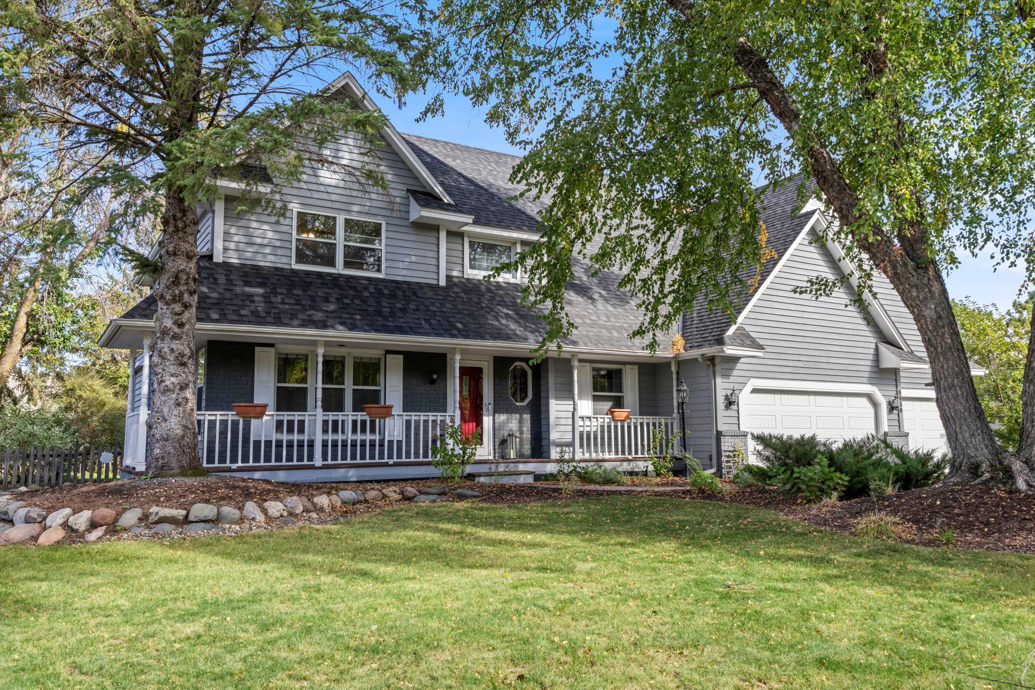 Photo of 9956 Antrim Road, Woodbury, MN 55125