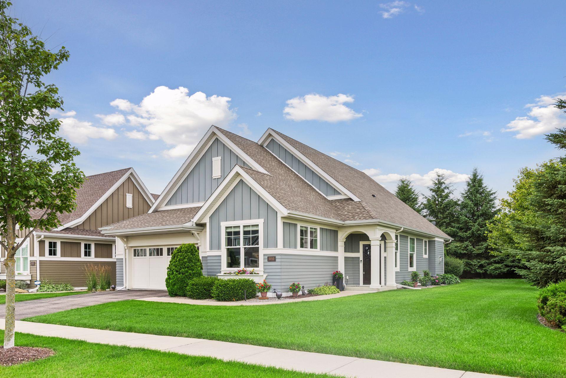 Photo of 5010 Dale Ridge Road, Woodbury, MN 55129
