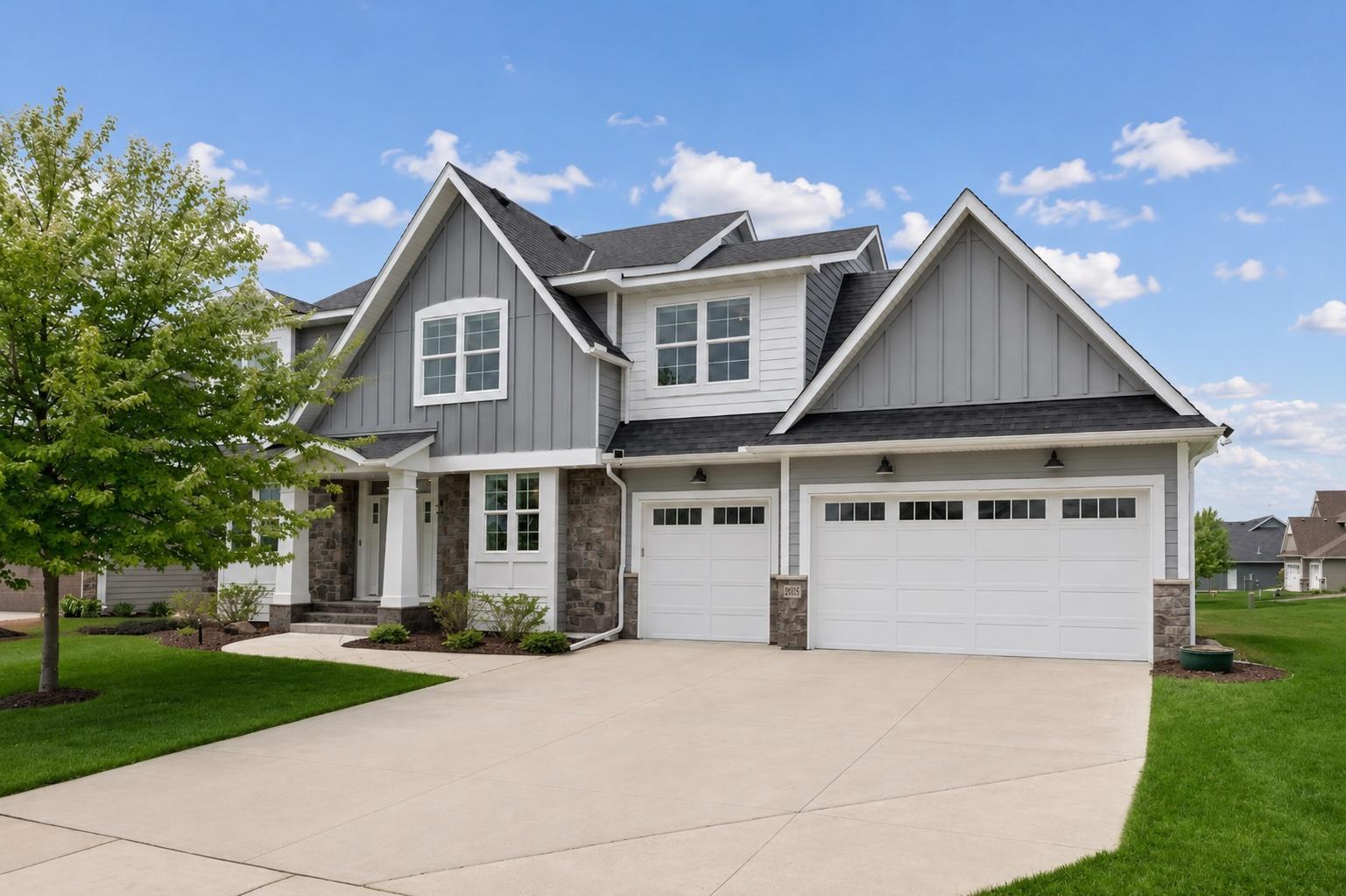 Photo of 6085 Urbandale Lane N, Plymouth, MN 55446