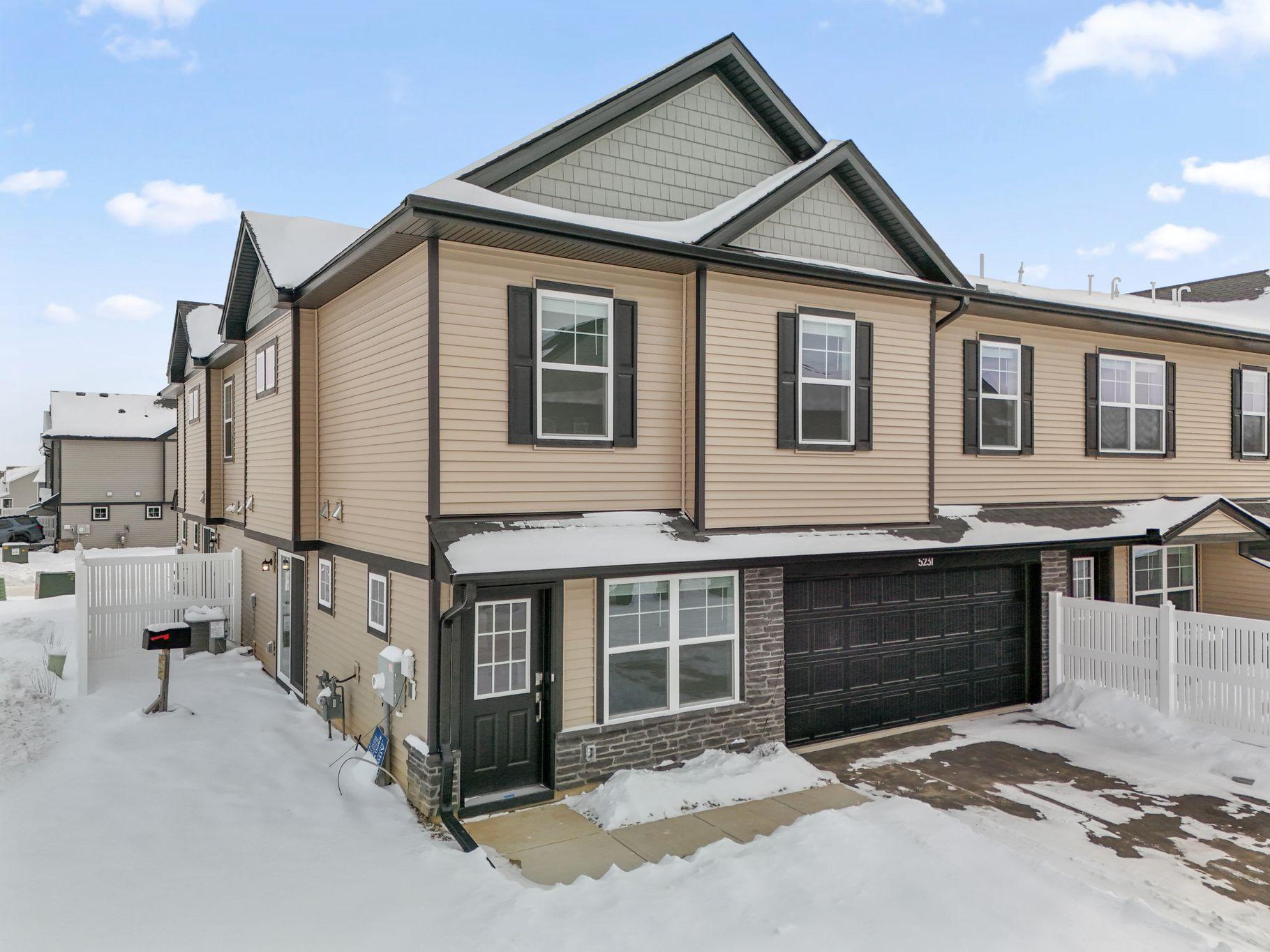 Photo of 5231 Long Pointe Pass, Woodbury, MN 55129